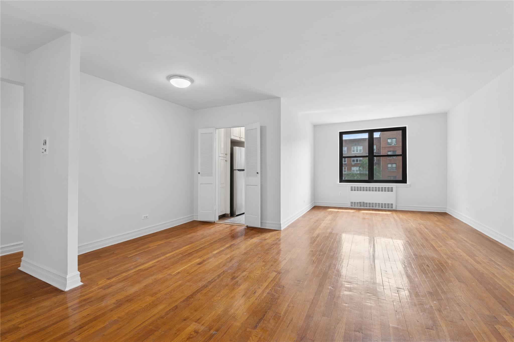 100-11 67th Road # 416, Forest Hills, NY 11375