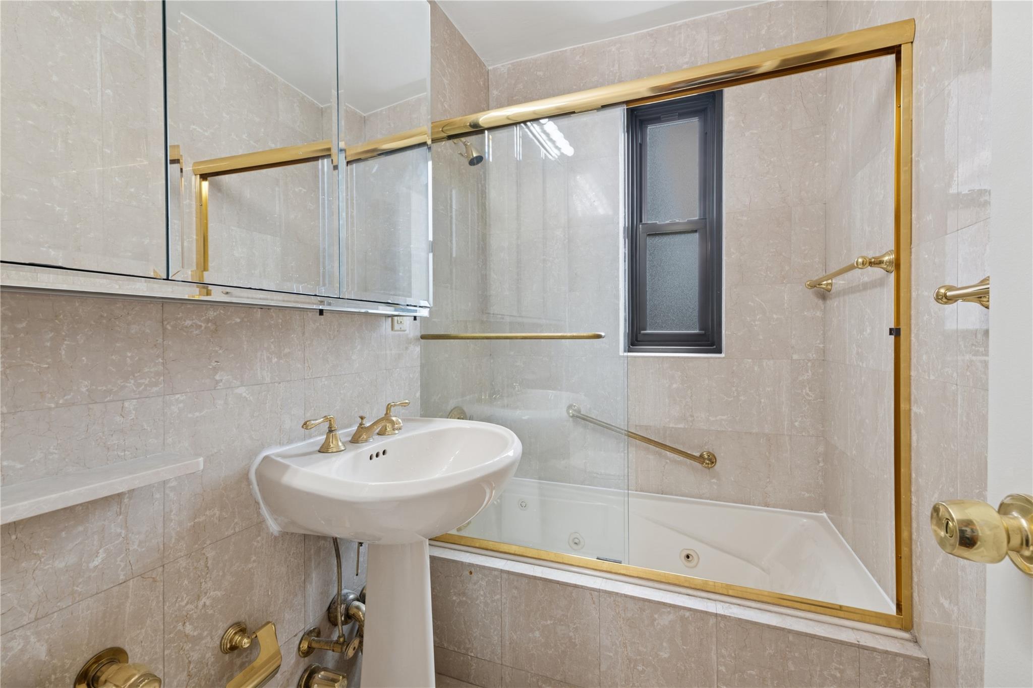 100-11 67th Road # 416, Forest Hills, NY 11375