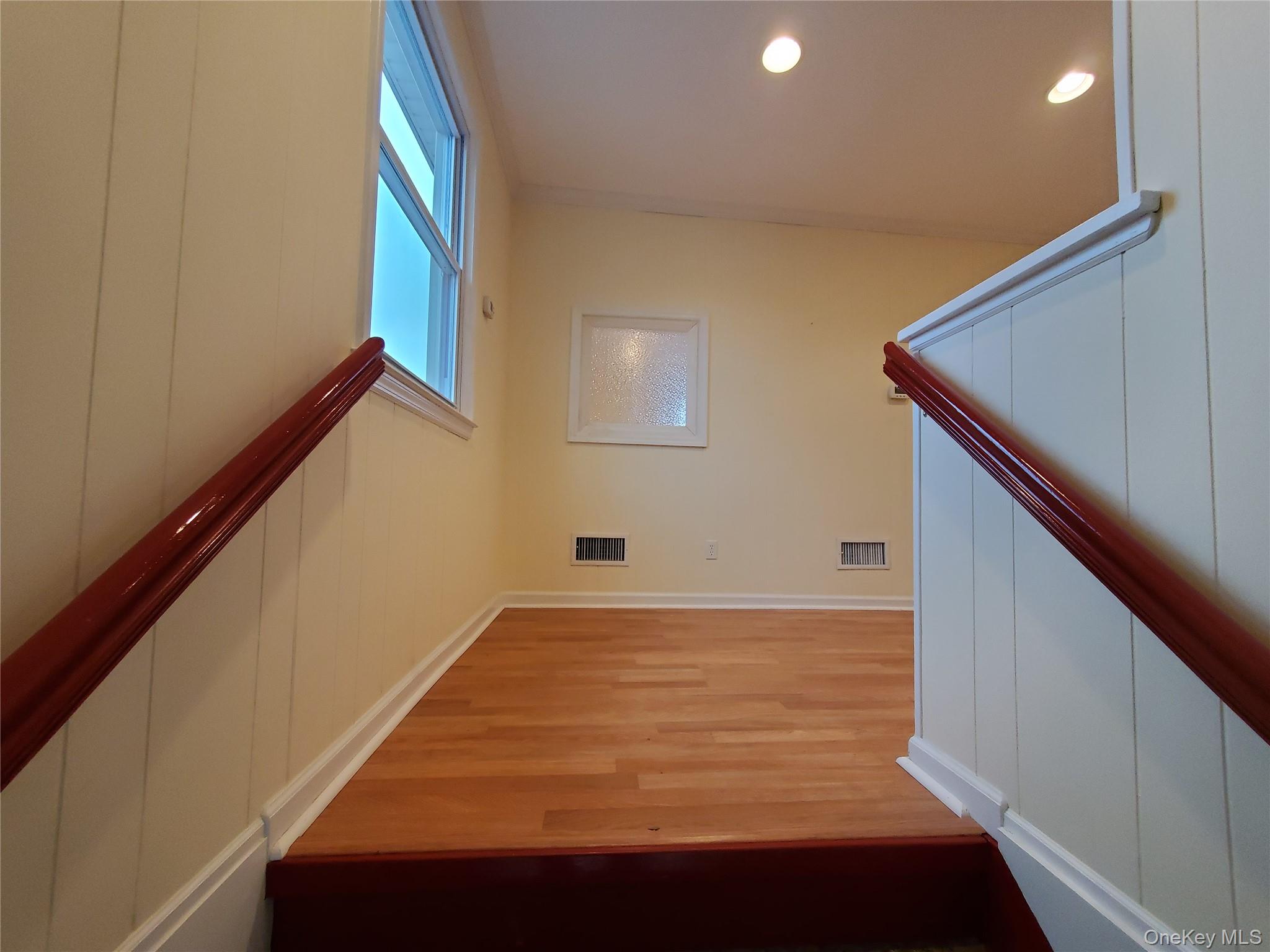 125 Oak Tree Road, Tappan, NY 10983