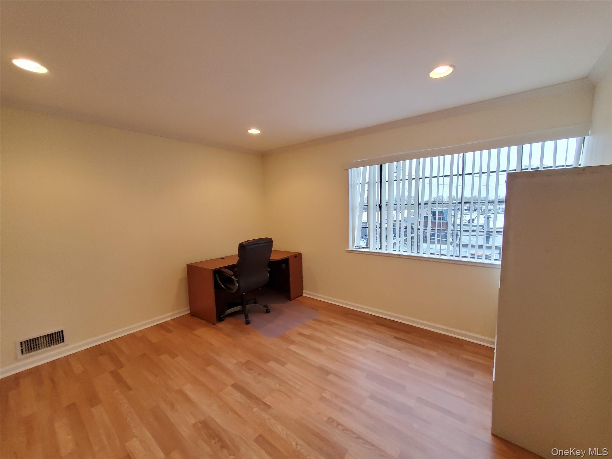 125 Oak Tree Road, Tappan, NY 10983