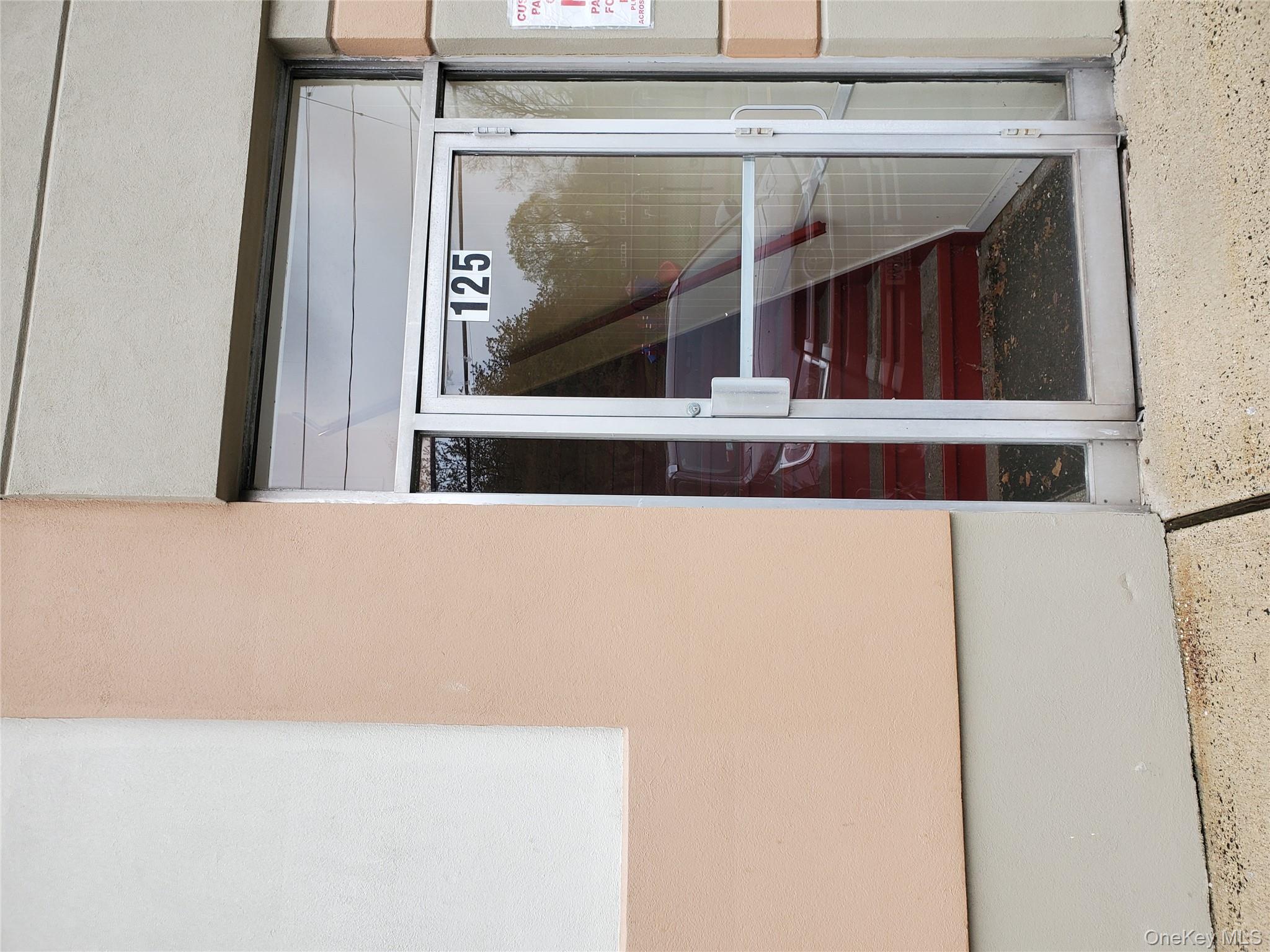 125 Oak Tree Road, Tappan, NY 10983