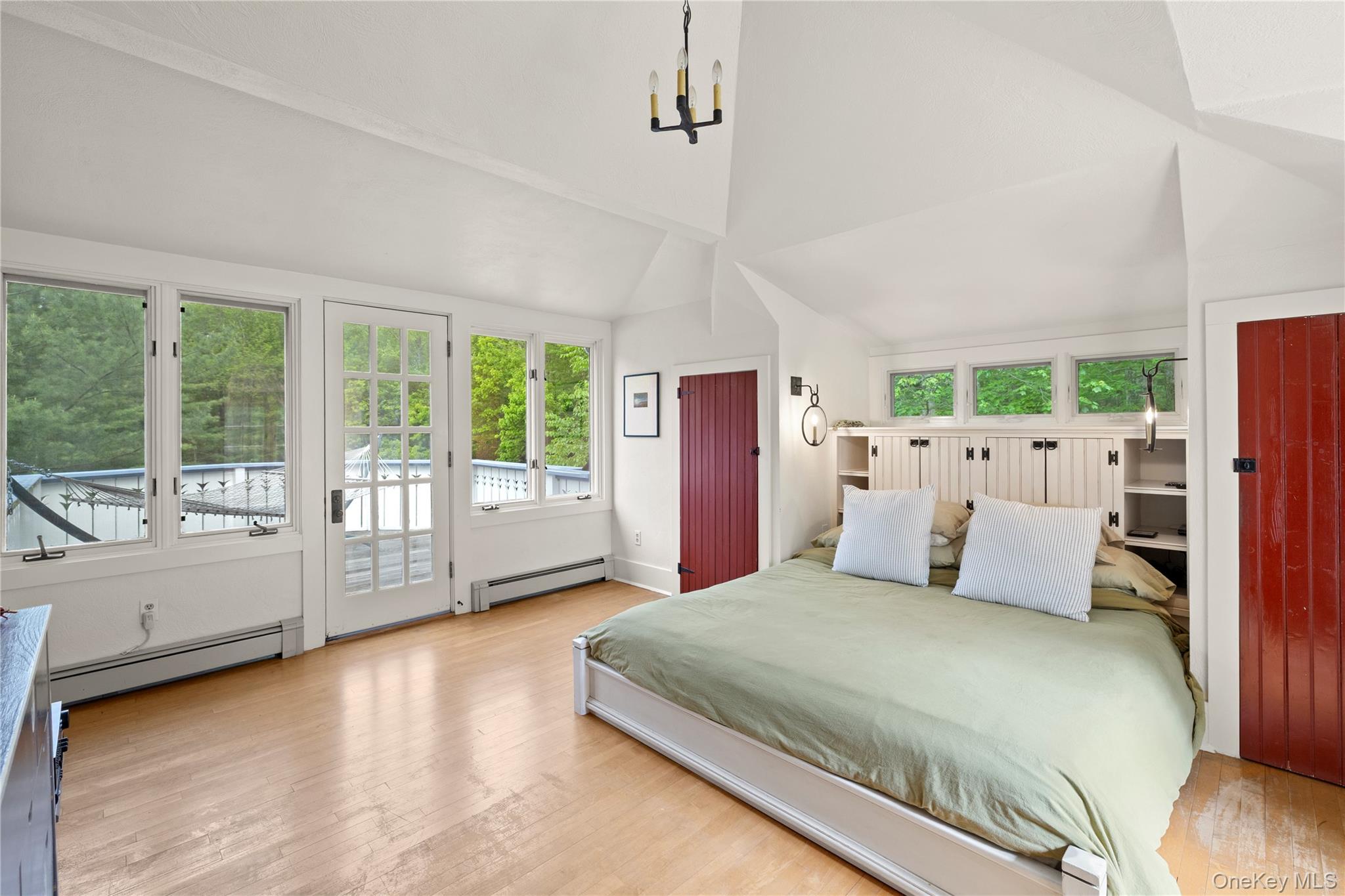 253 Upper Byrdcliffe Road, Woodstock, NY 12498