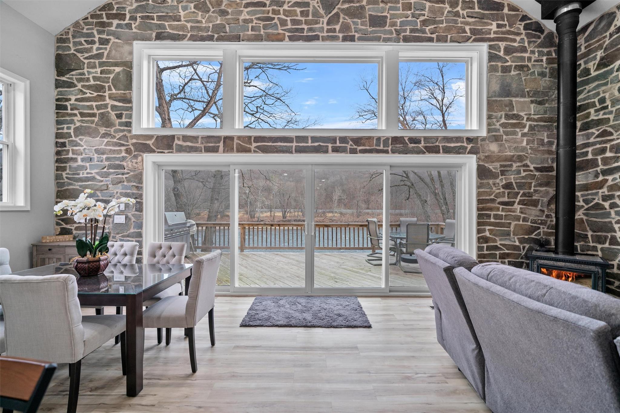 111 Riverbend Lane, Call Listing Agent, PA 18405