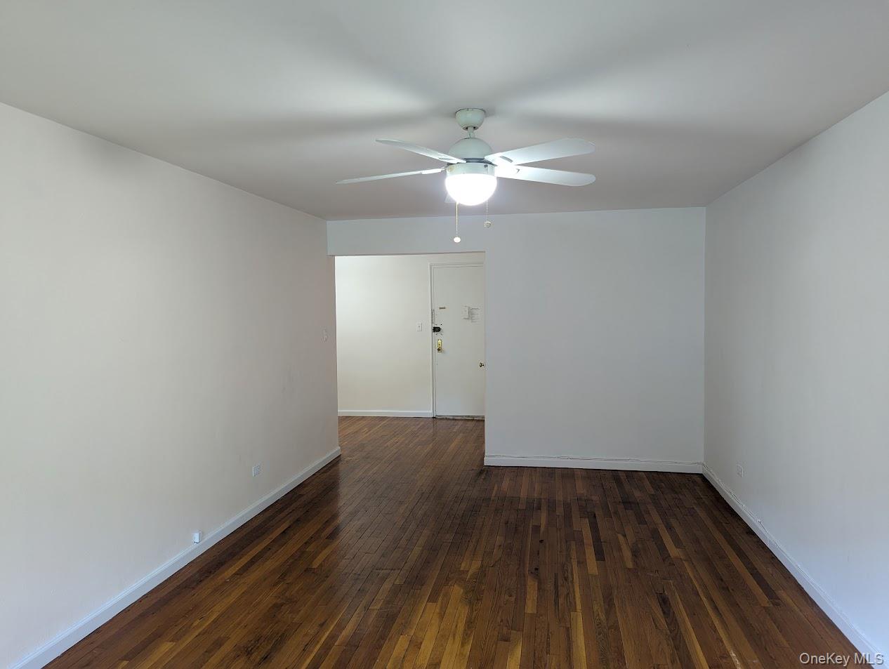 94-31 59 Ave # 4B, Elmhurst, NY 11373