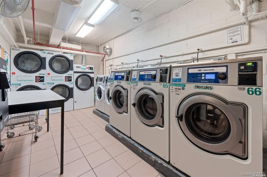 94-31 59 Ave # 4B, Elmhurst, NY 11373