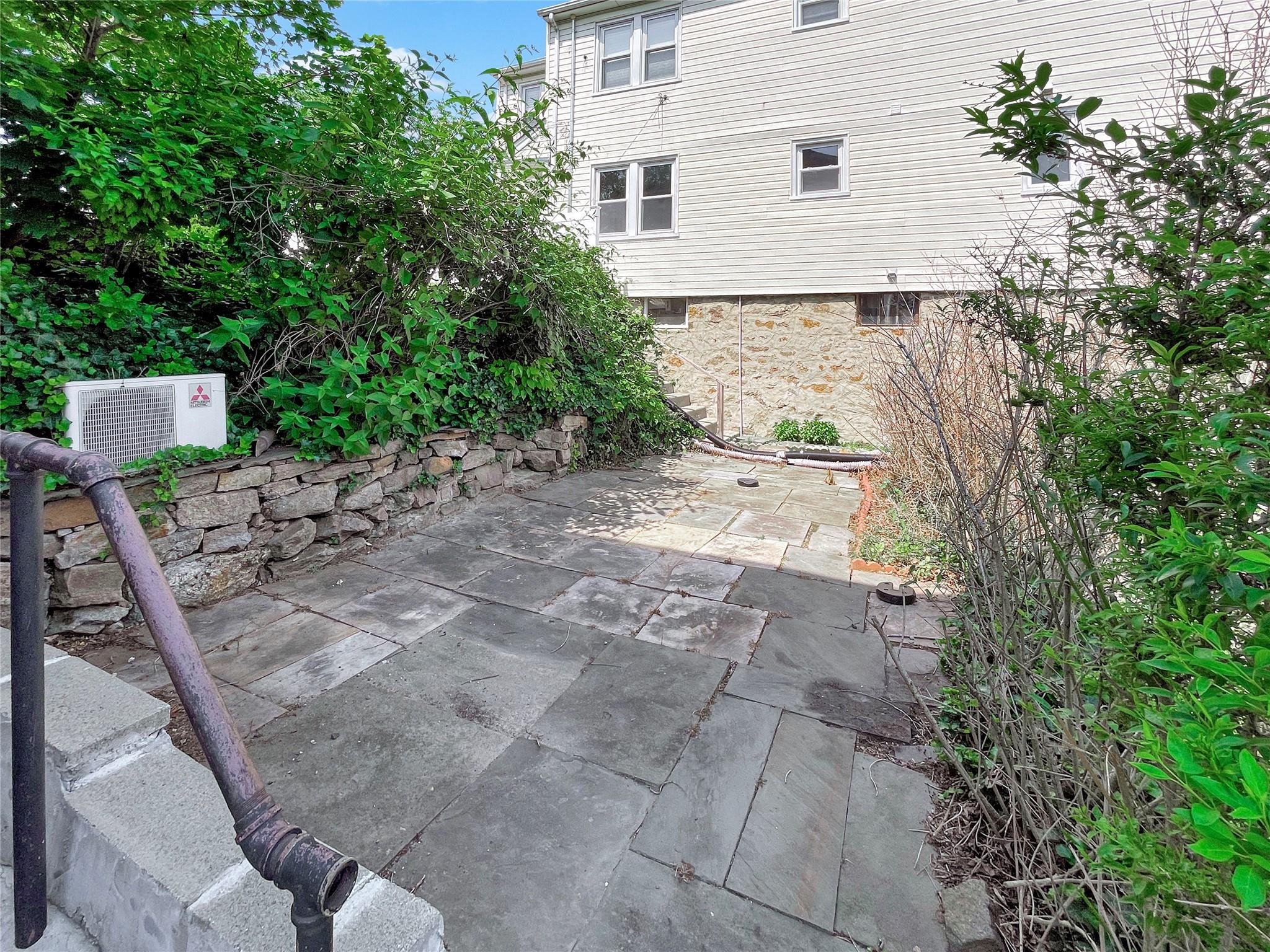 25 Fremont Street, Harrison, NY 10528