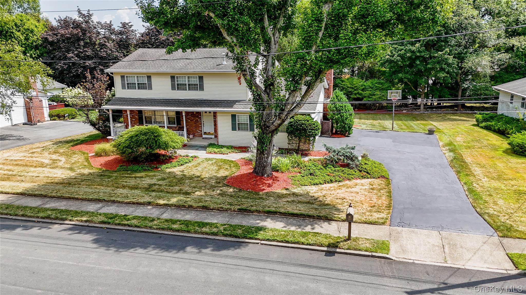 8 Ungava Drive, New City, NY 10956
