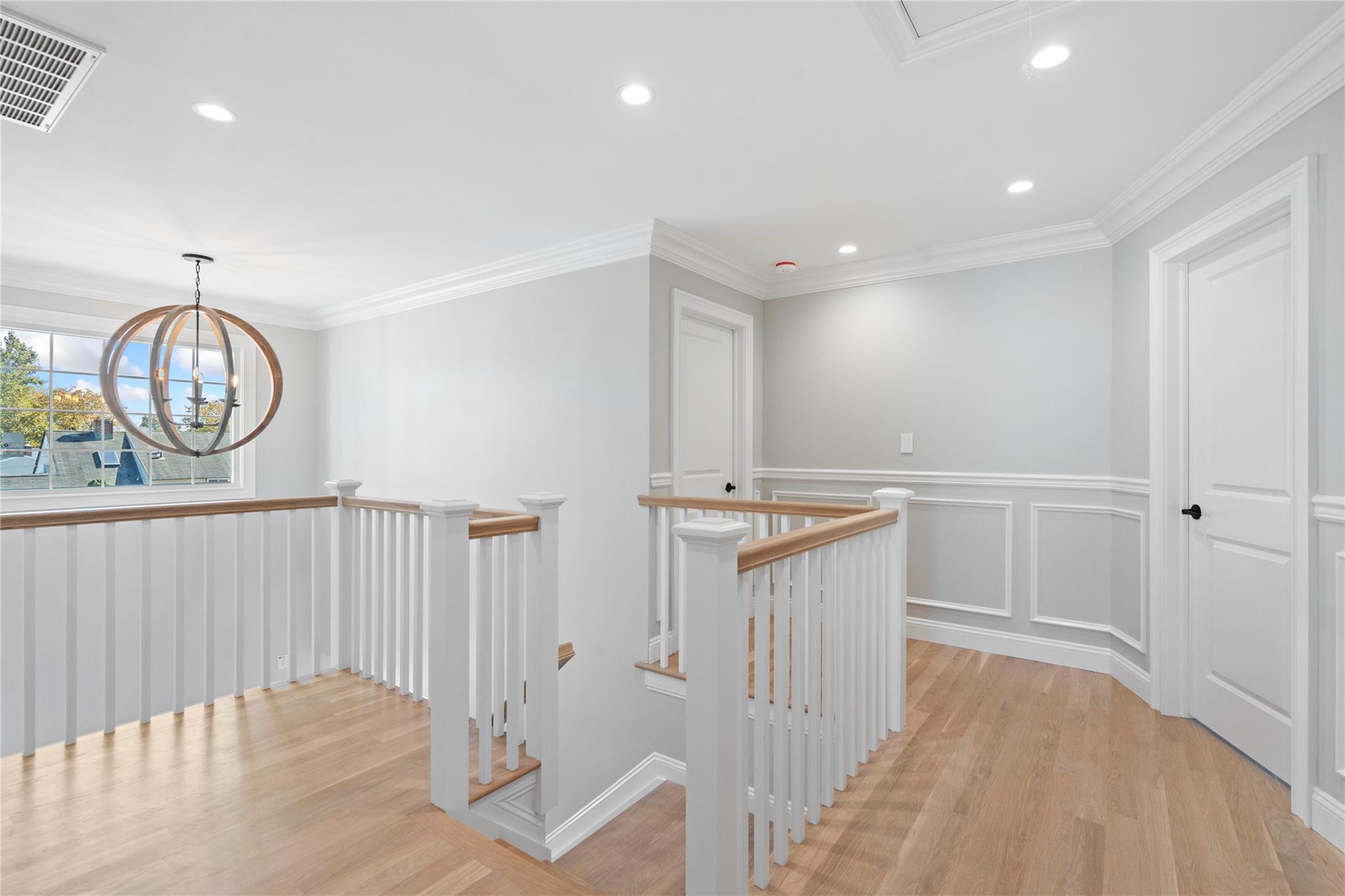 134 Southwood Circle, Syosset, NY 11791