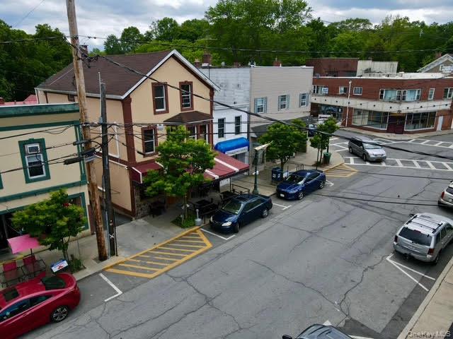 80 Vineyard Avenue, Highland, NY 12528