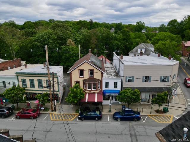 80 Vineyard Avenue, Highland, NY 12528