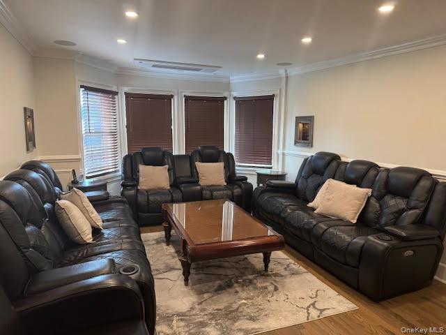 80 Vineyard Avenue, Highland, NY 12528