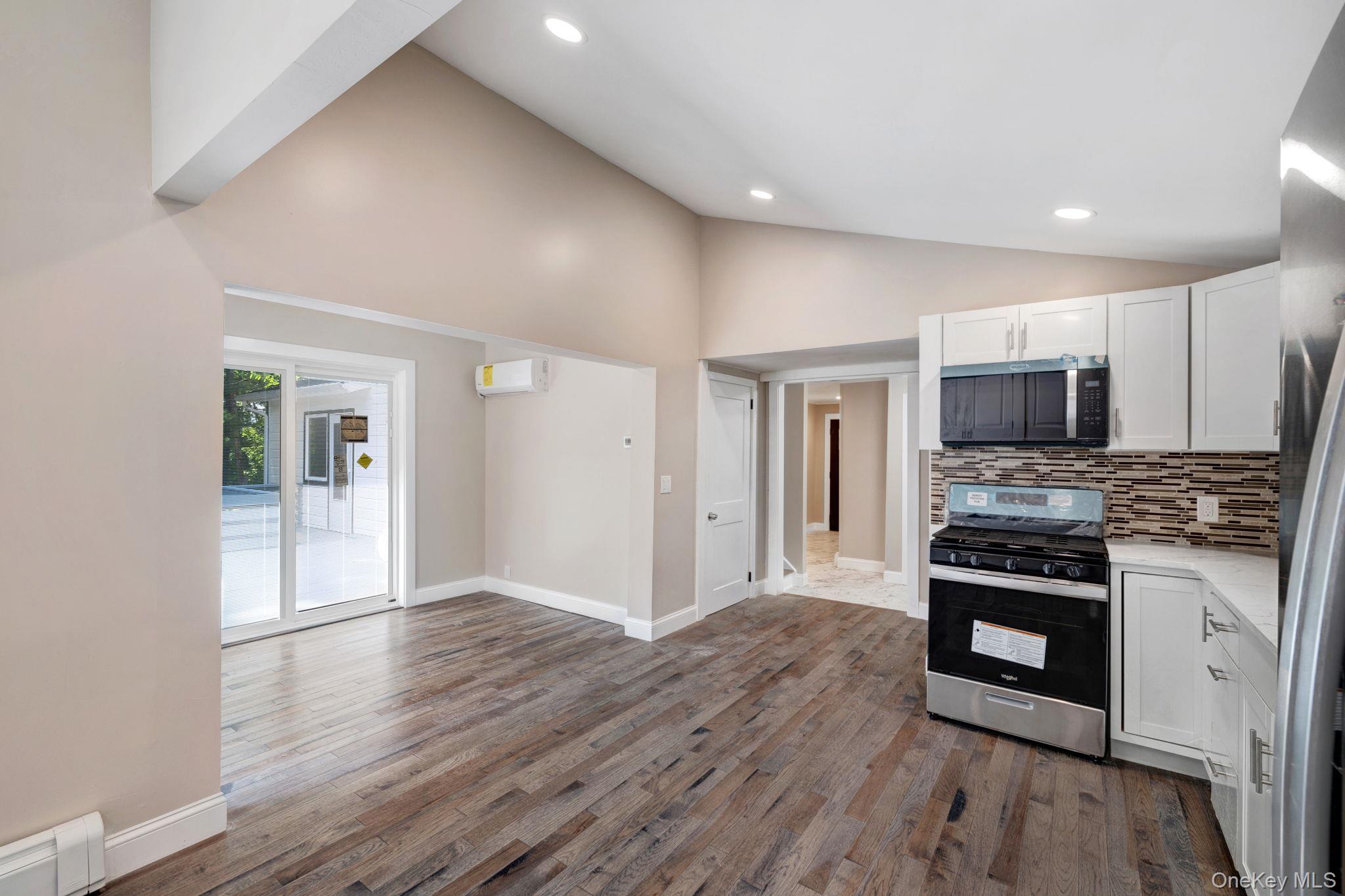 26 Carter Road, Pleasant Valley, NY 12569