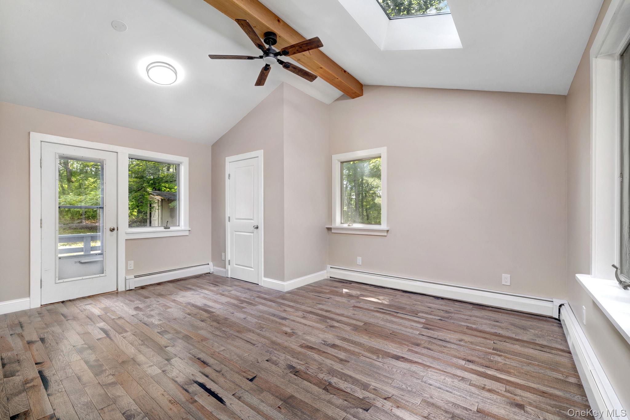 26 Carter Road, Pleasant Valley, NY 12569