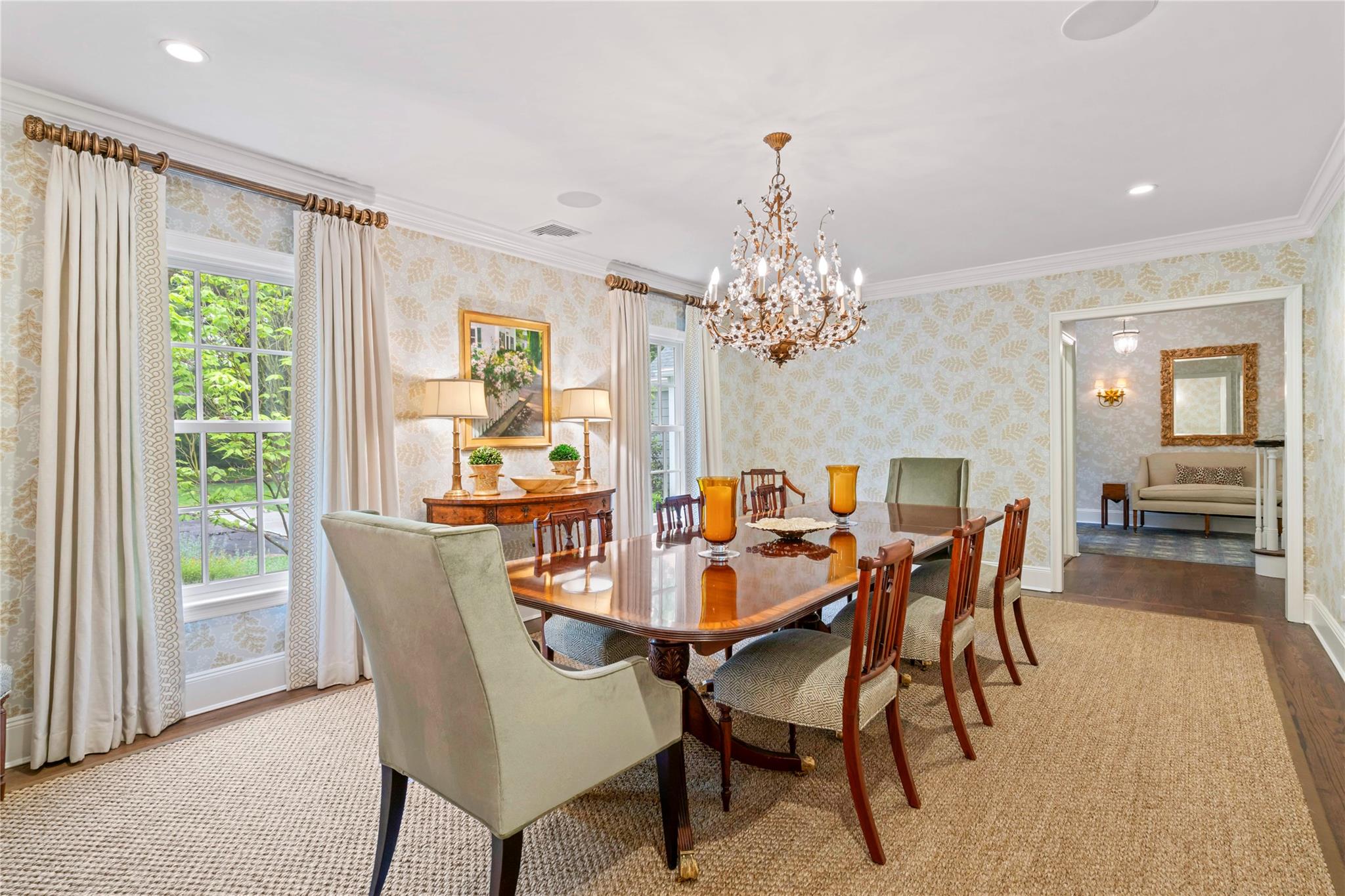 18 Matinecock Farms Road, Glen Cove, NY 11542