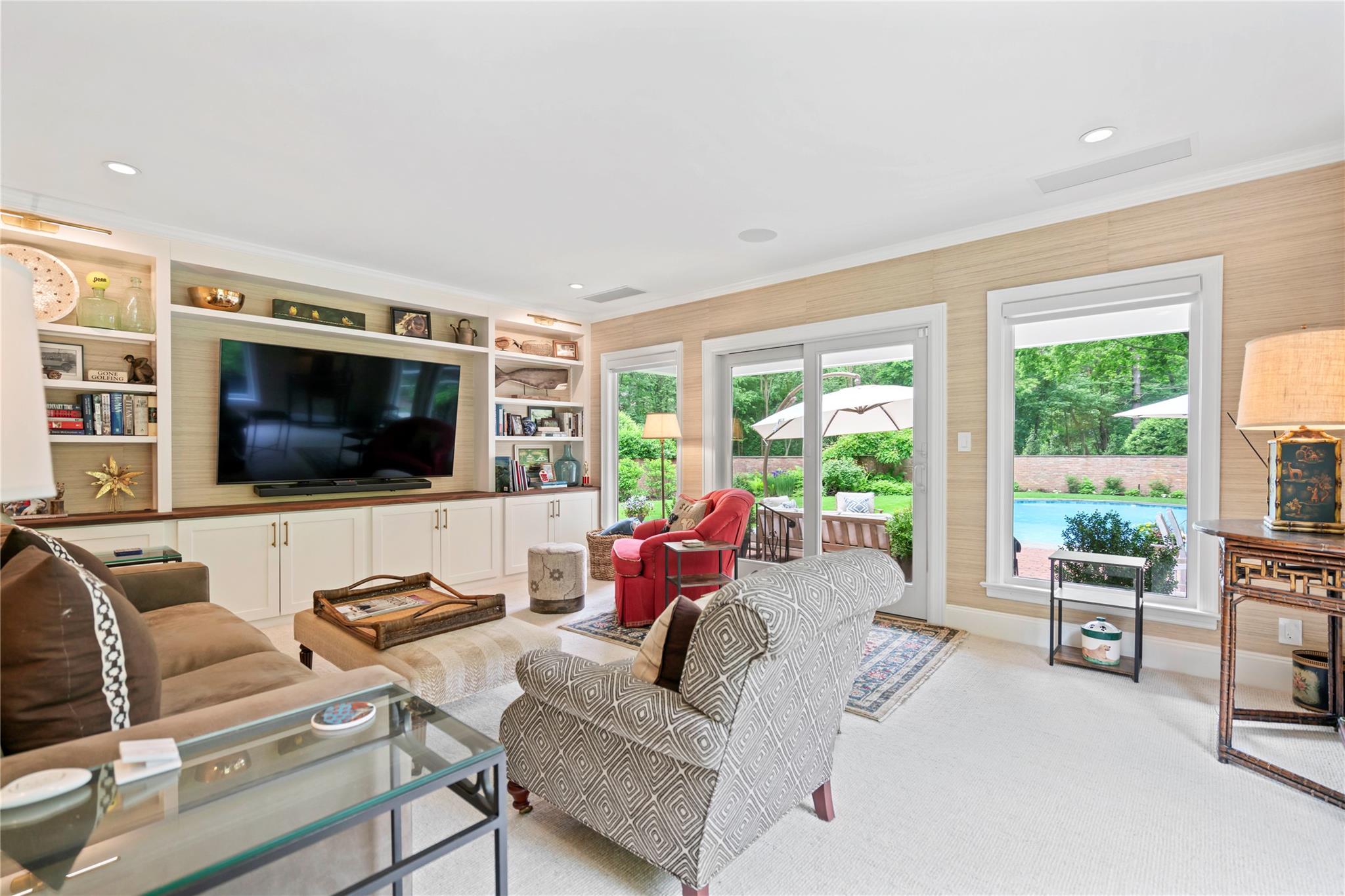 18 Matinecock Farms Road, Glen Cove, NY 11542