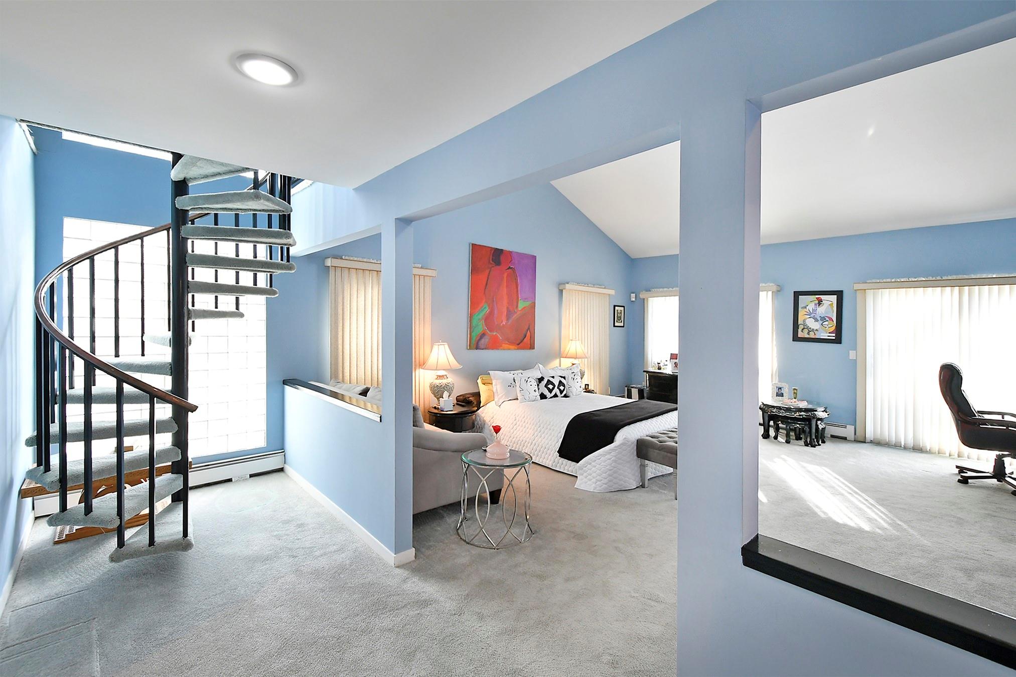 12 Deanna Court, Dix Hills, NY 11746