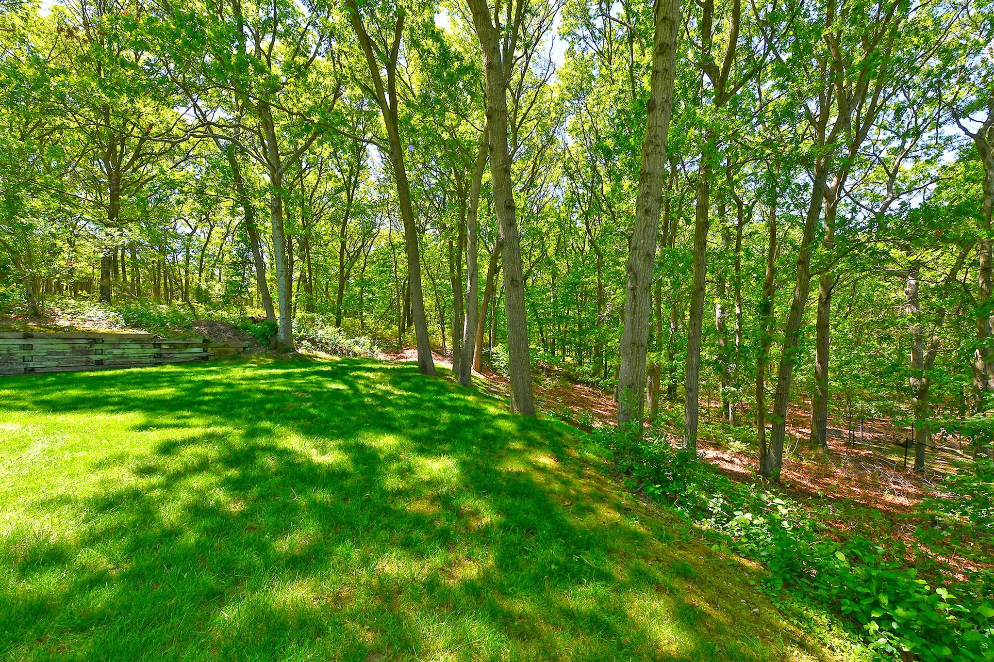 12 Deanna Court, Dix Hills, NY 11746