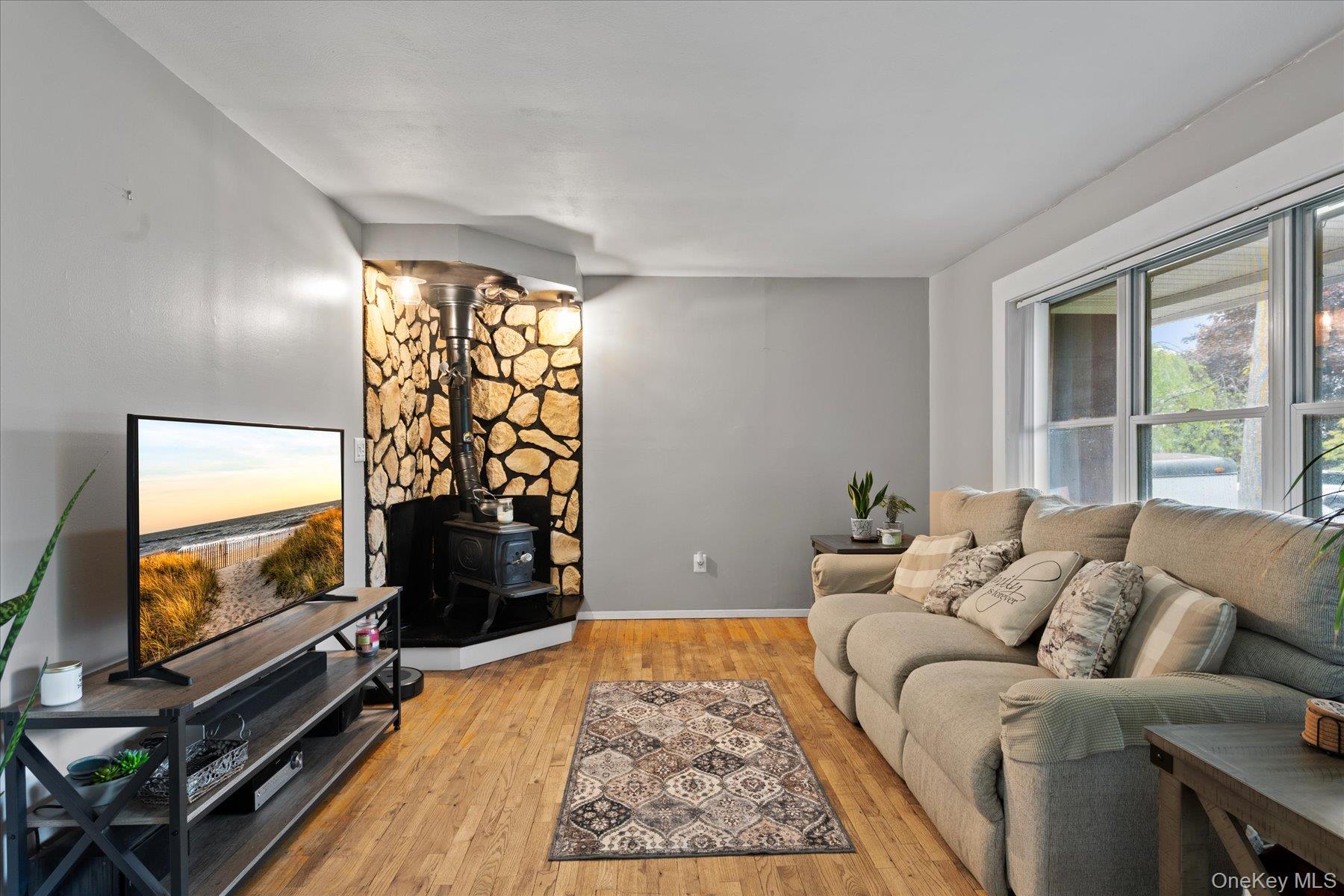 12 Debragga Avenue, East Moriches, NY 11940