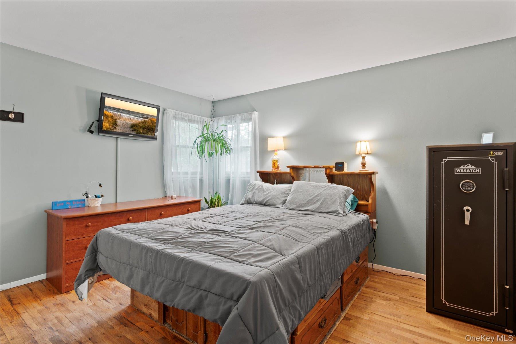 12 Debragga Avenue, East Moriches, NY 11940