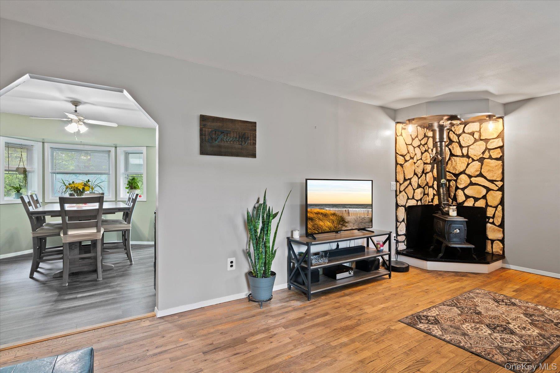 12 Debragga Avenue, East Moriches, NY 11940