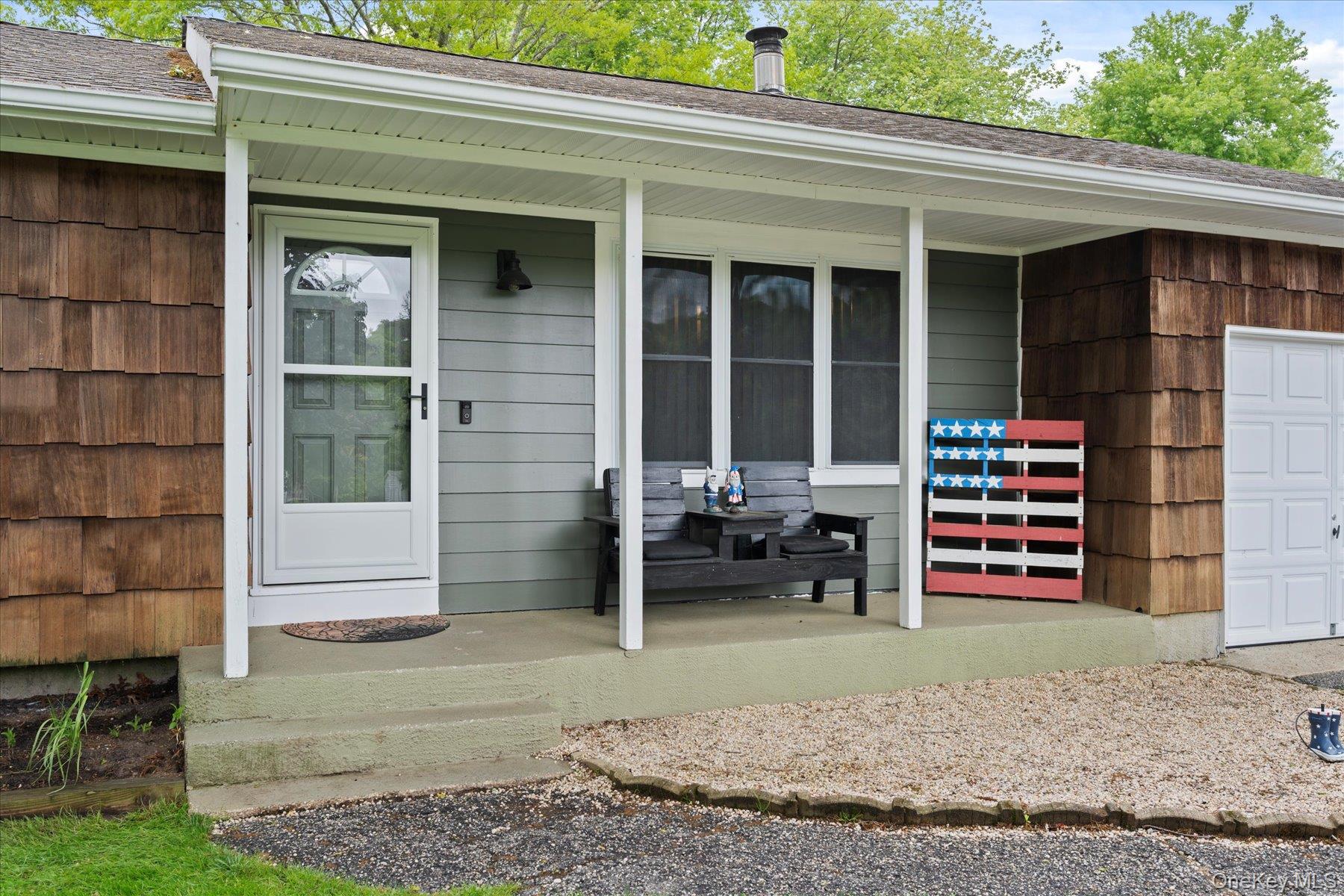 12 Debragga Avenue, East Moriches, NY 11940