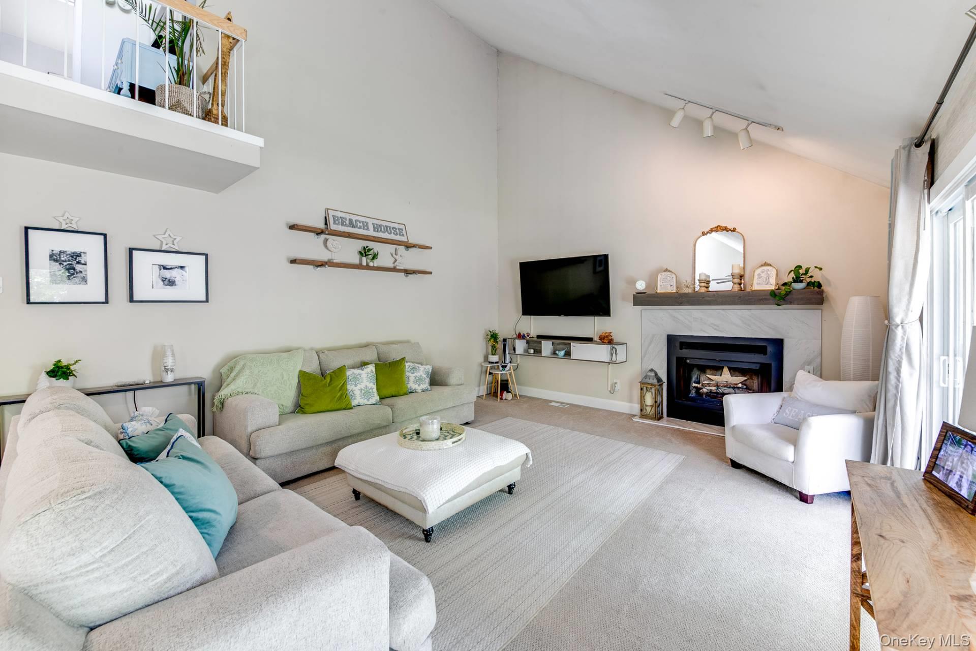 66 Waterhole Road, East Hampton, NY 11937