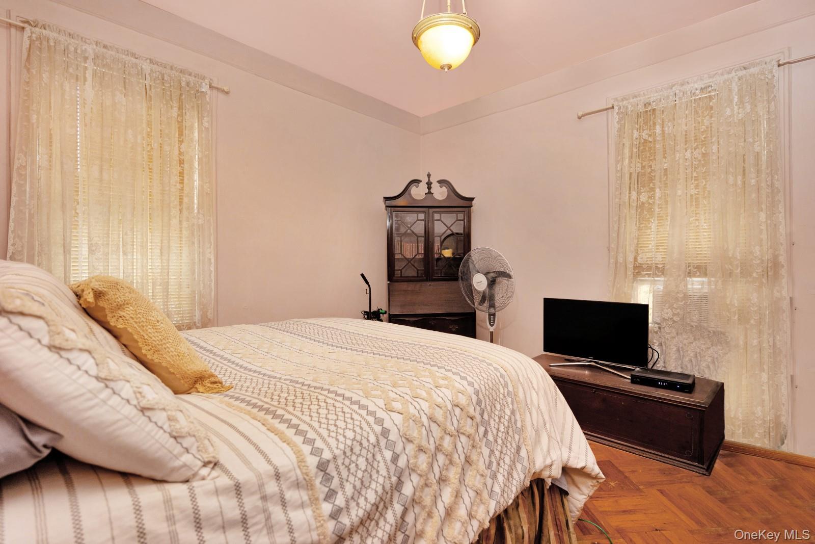 69-59 74th Street, Middle Village, NY 11379