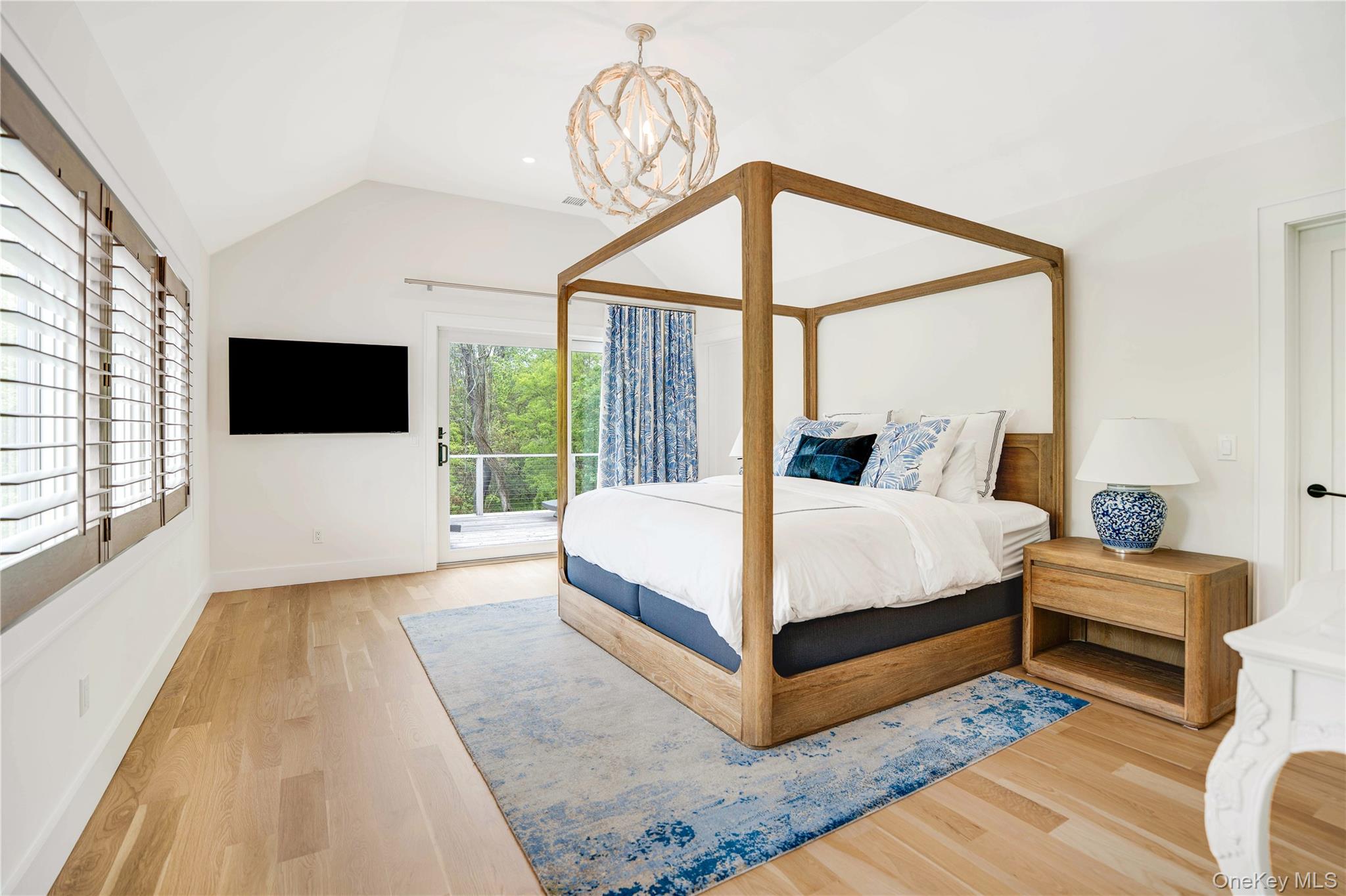 100 S Ferry Road, Shelter Island, NY 11964