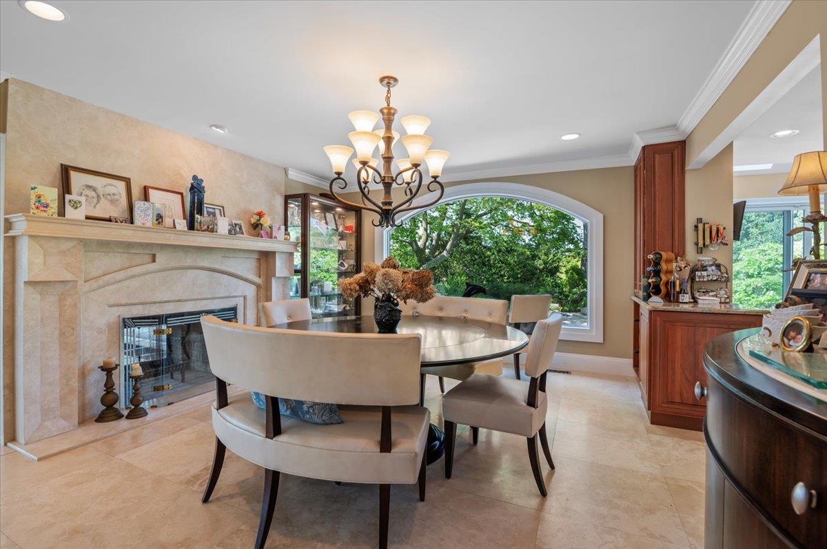 501 Bay 5th Street, West Islip, NY 11795