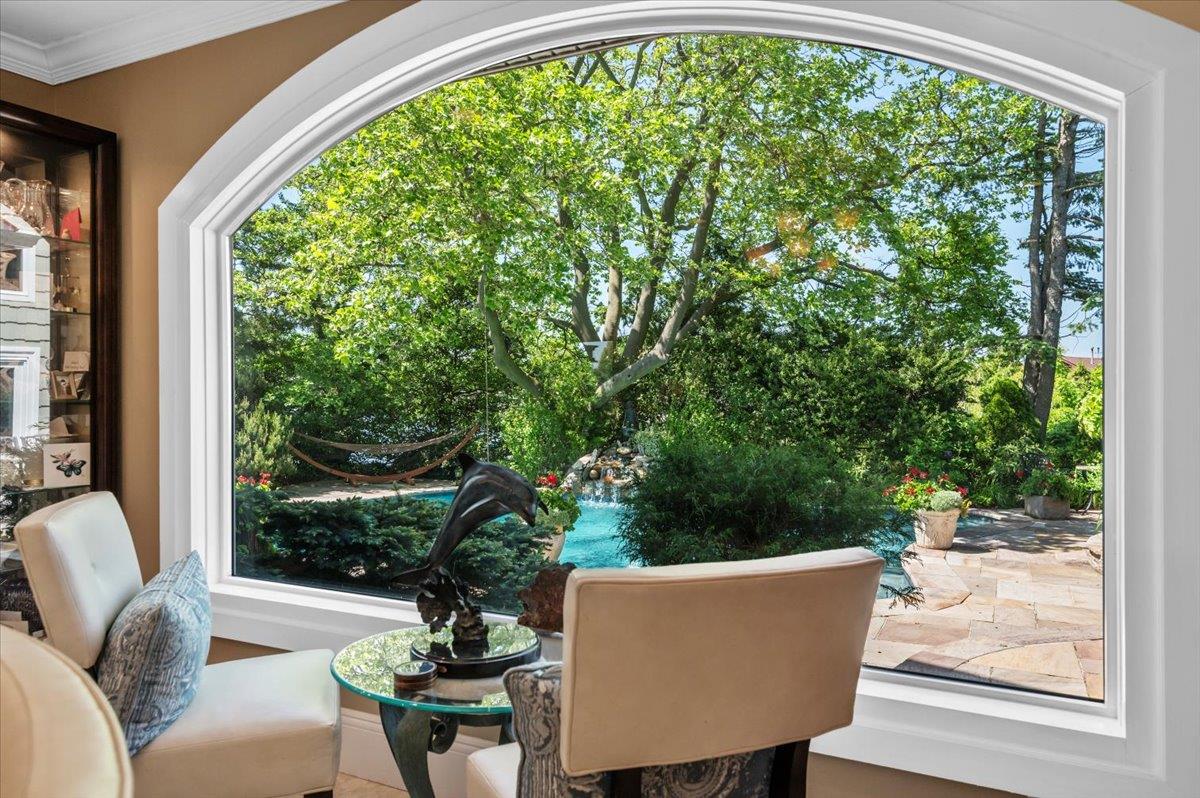 501 Bay 5th Street, West Islip, NY 11795