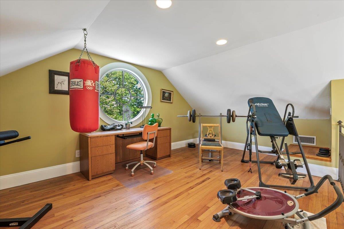 501 Bay 5th Street, West Islip, NY 11795