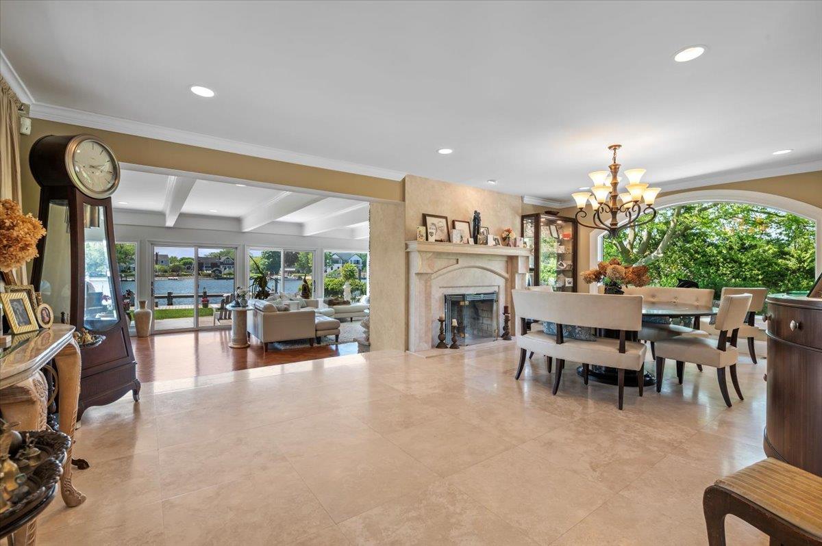 501 Bay 5th Street, West Islip, NY 11795