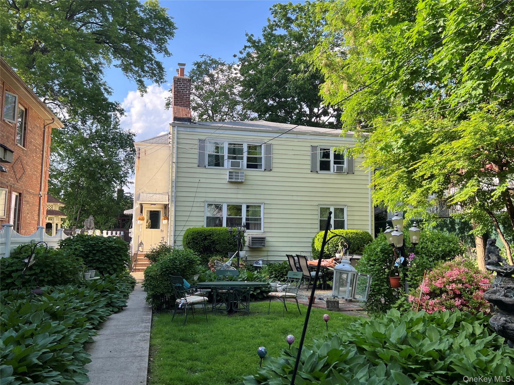 196-19 42nd Road, Flushing, NY 11358