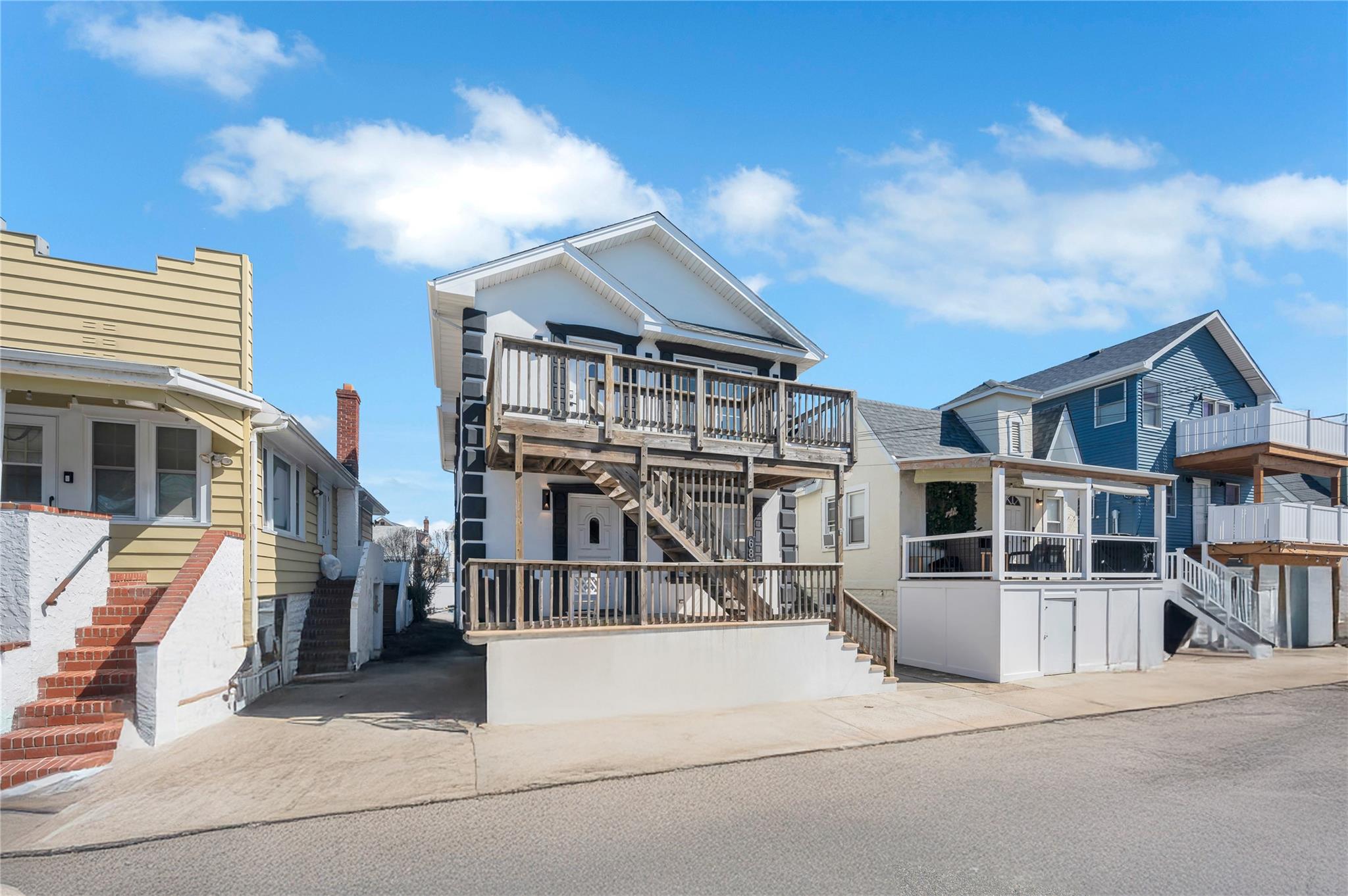 68 Brookline Avenue, East Atlantic Beach, NY 11561
