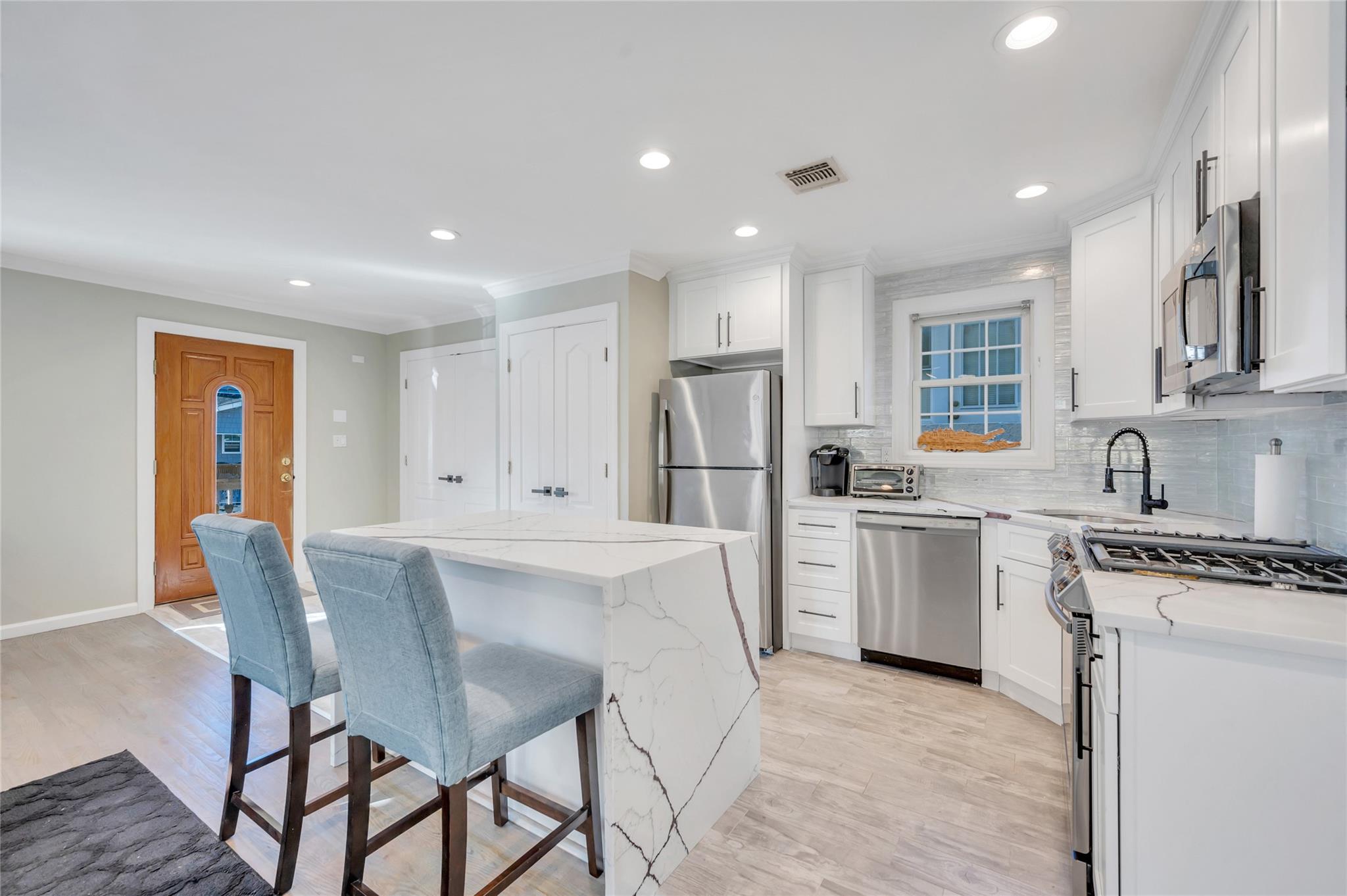 68 Brookline Avenue, East Atlantic Beach, NY 11561