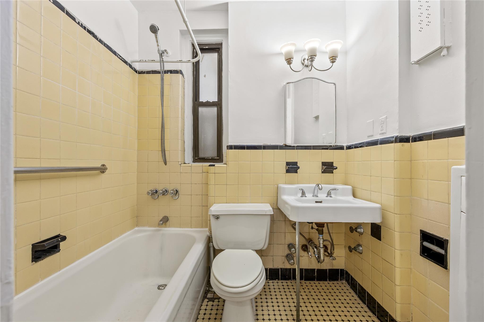 398 Oliver Place # 1A, Bronx, NY 10458