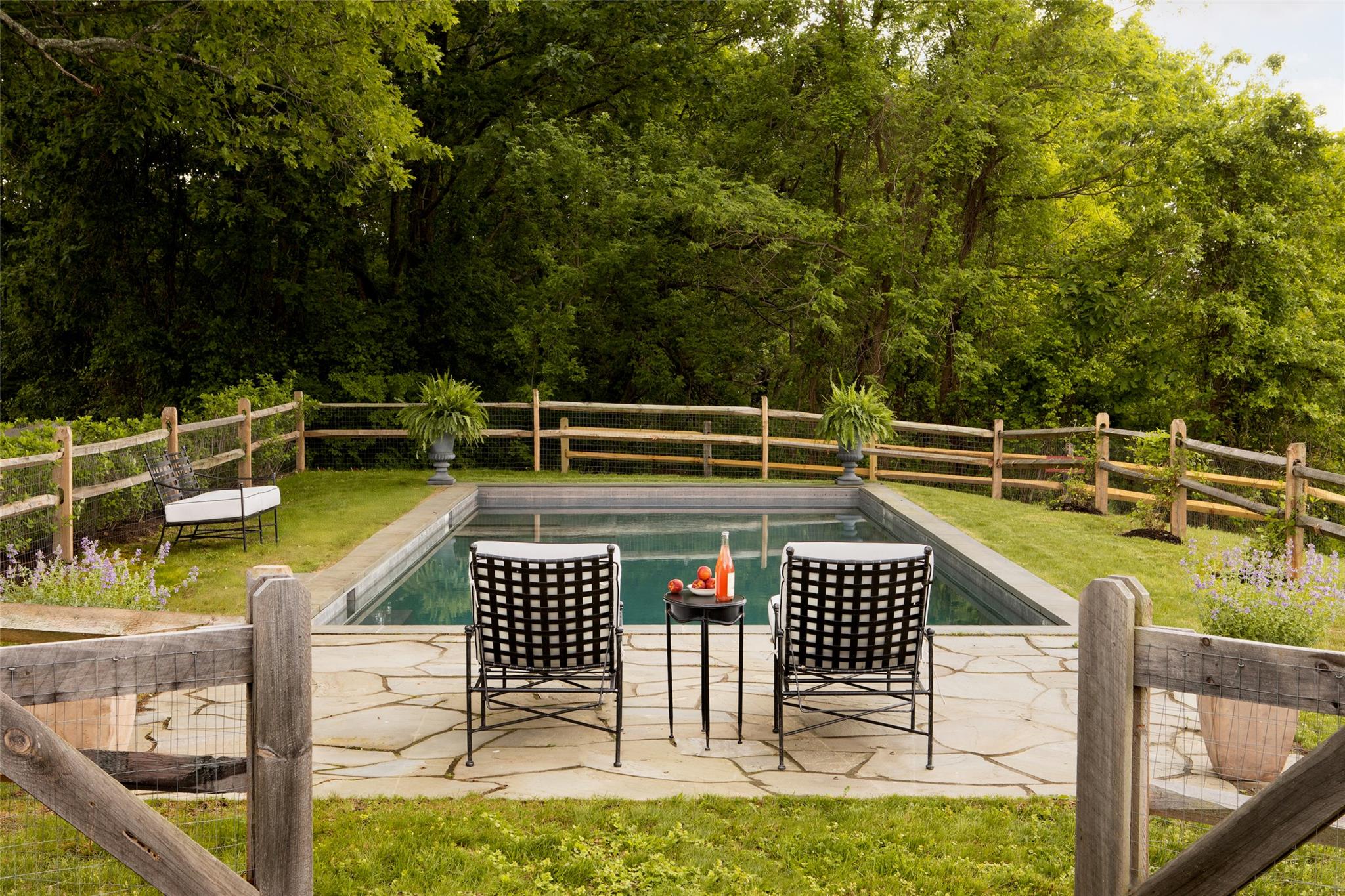 49 Sunset Circle, Germantown, NY 12526