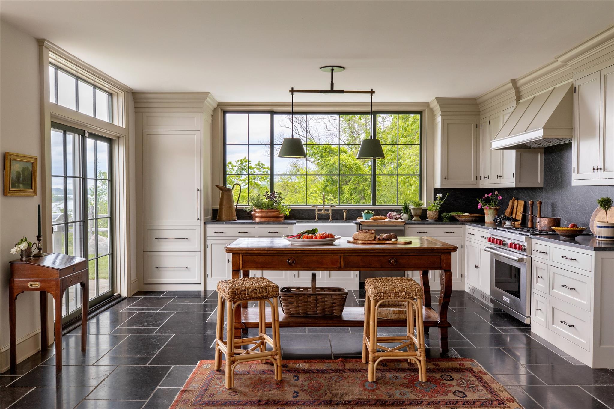 49 Sunset Circle, Germantown, NY 12526