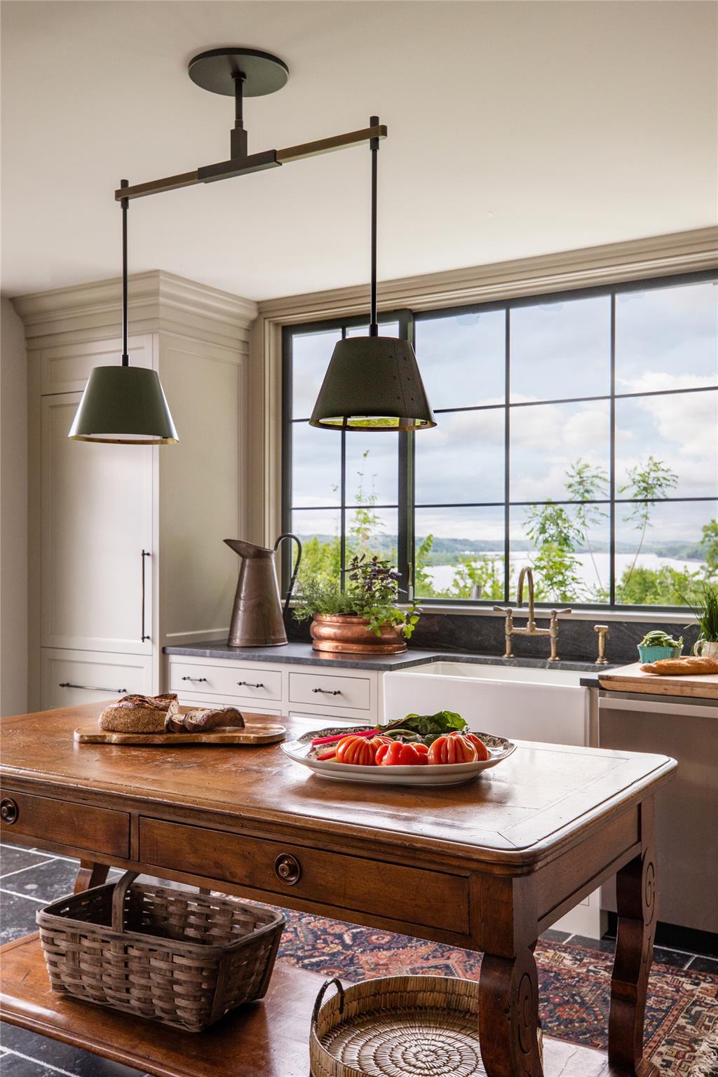 49 Sunset Circle, Germantown, NY 12526