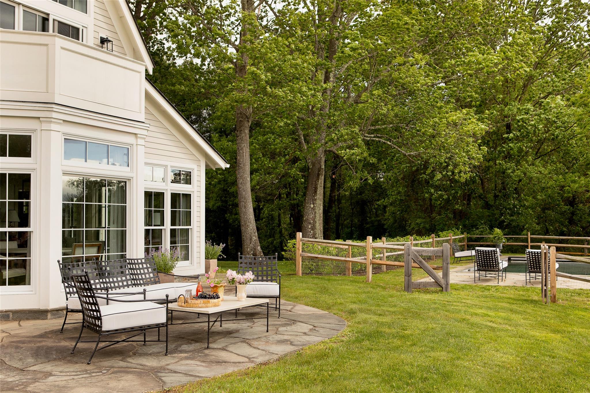 49 Sunset Circle, Germantown, NY 12526