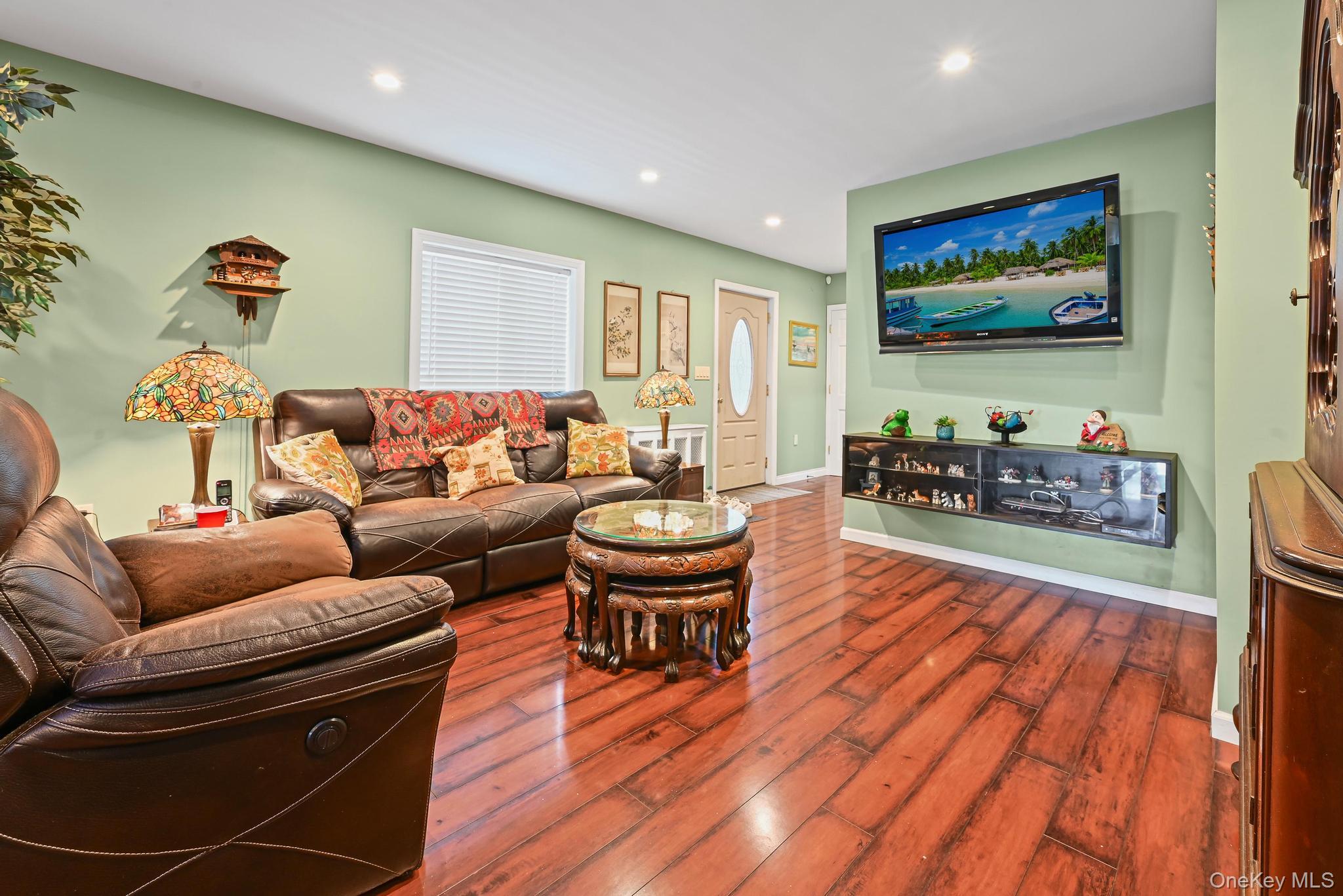 1234 Cross Bay Boulevard, Broad Channel, NY 11693