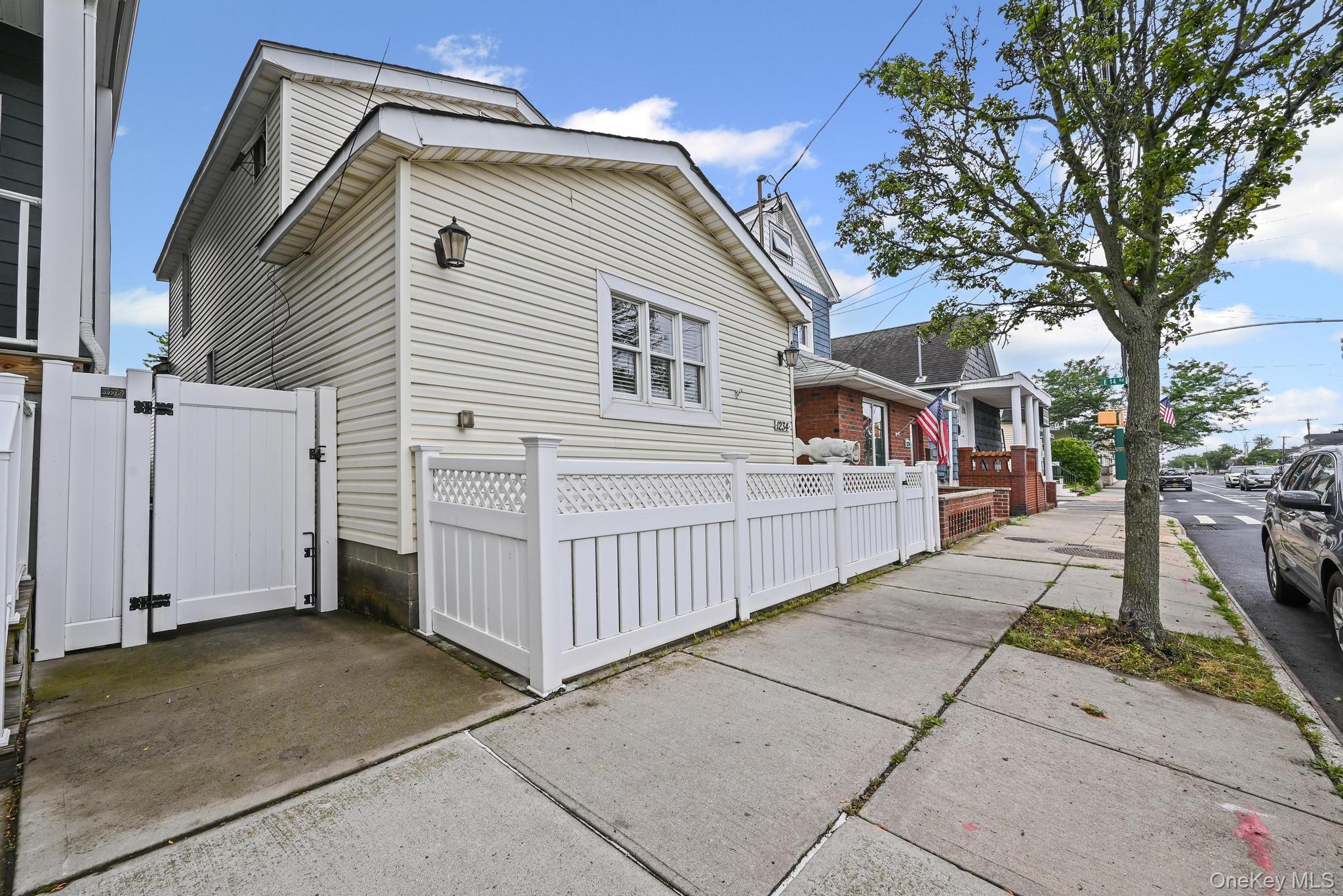 1234 Cross Bay Boulevard, Broad Channel, NY 11693