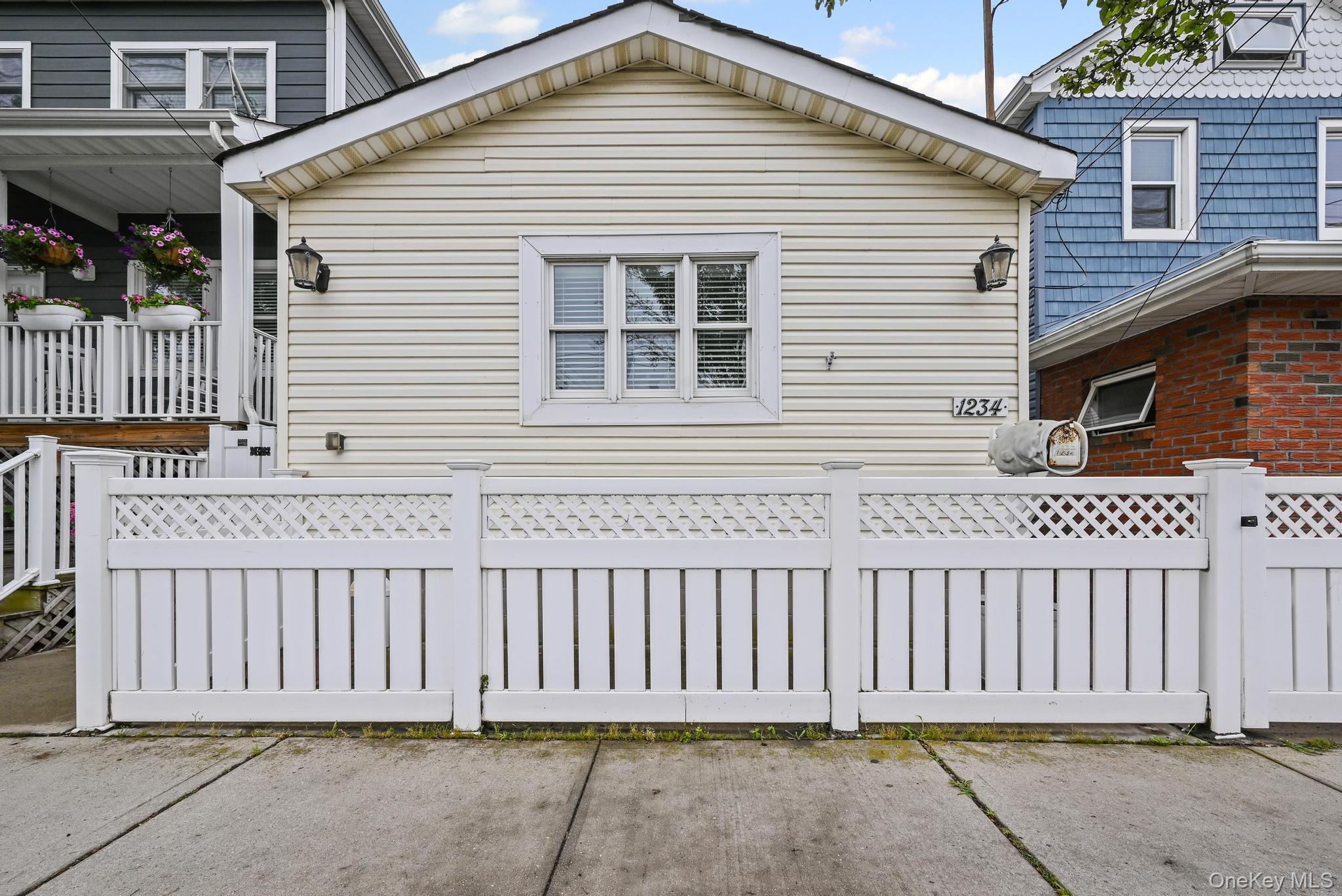 1234 Cross Bay Boulevard, Broad Channel, NY 11693