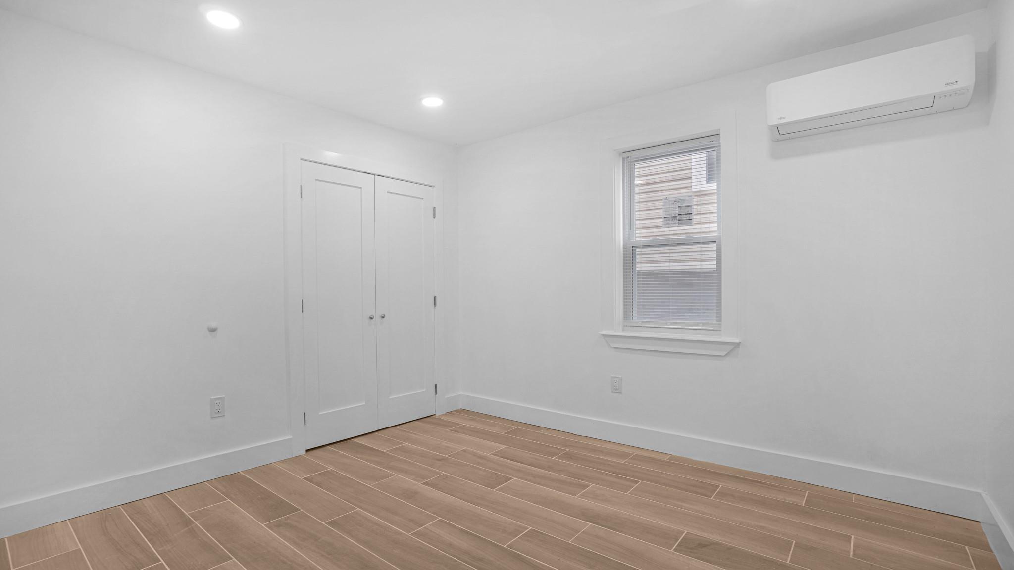 3968 Duryea Ave, Bronx, NY 10466