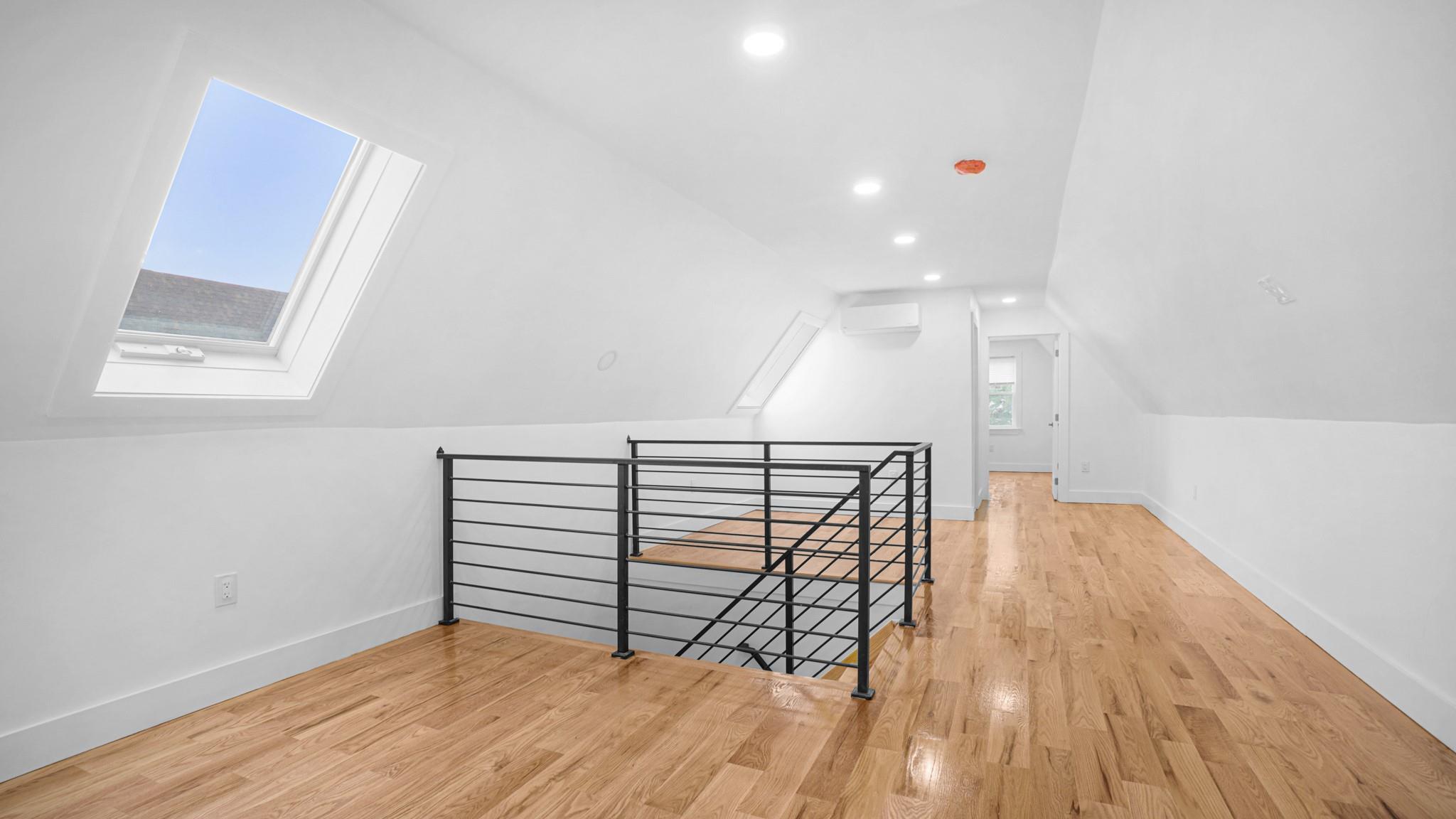 3968 Duryea Ave, Bronx, NY 10466