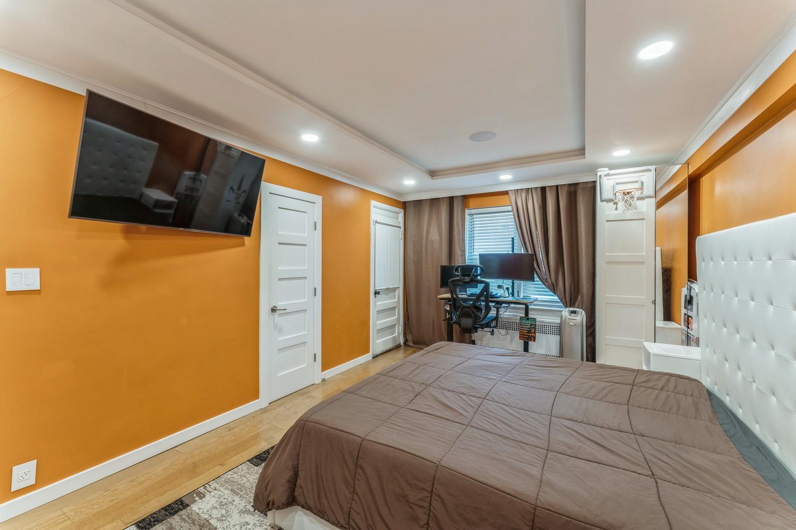 1355 Broadway # B20, Hewlett, NY 11557