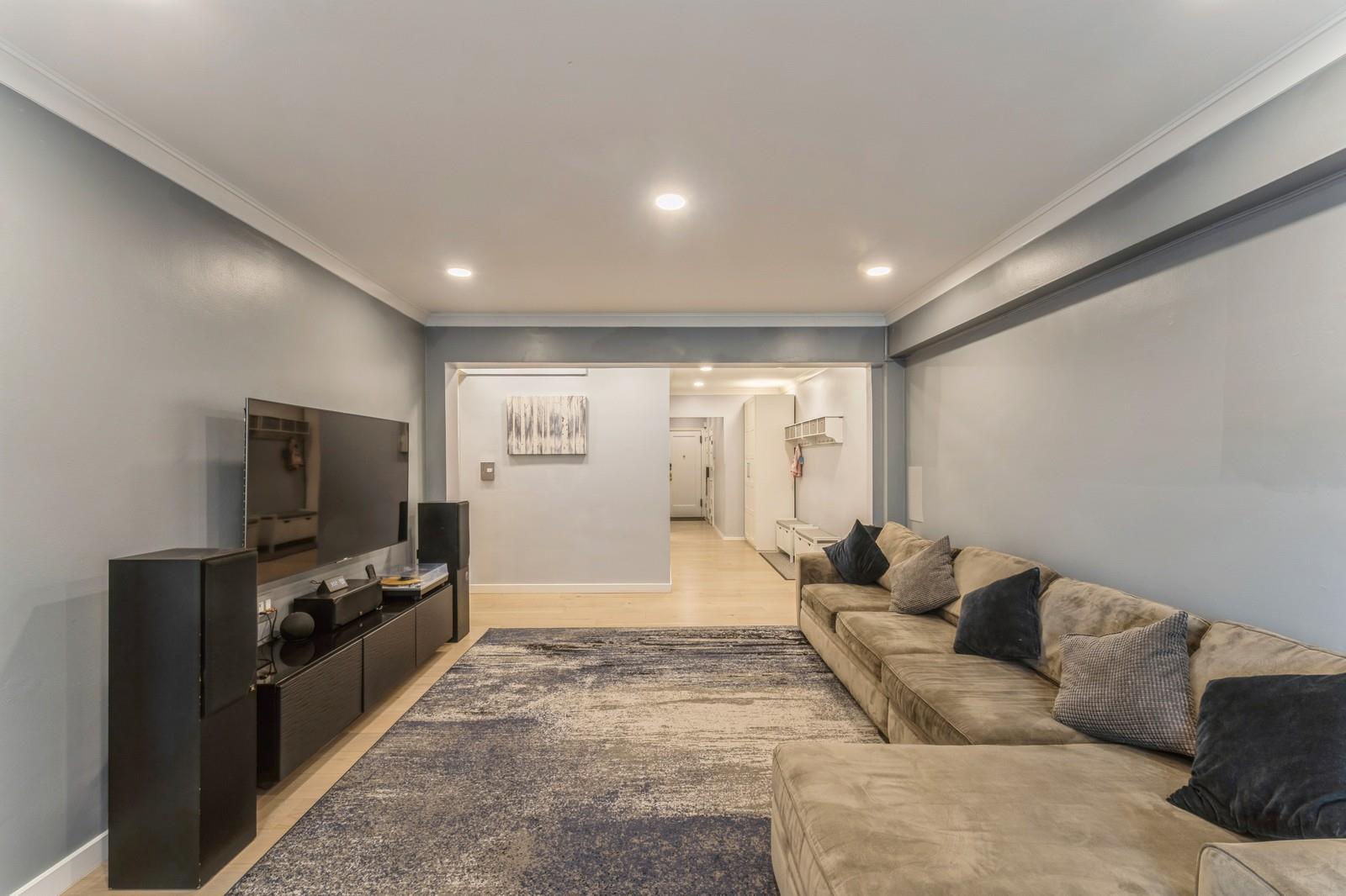 1355 Broadway # B20, Hewlett, NY 11557