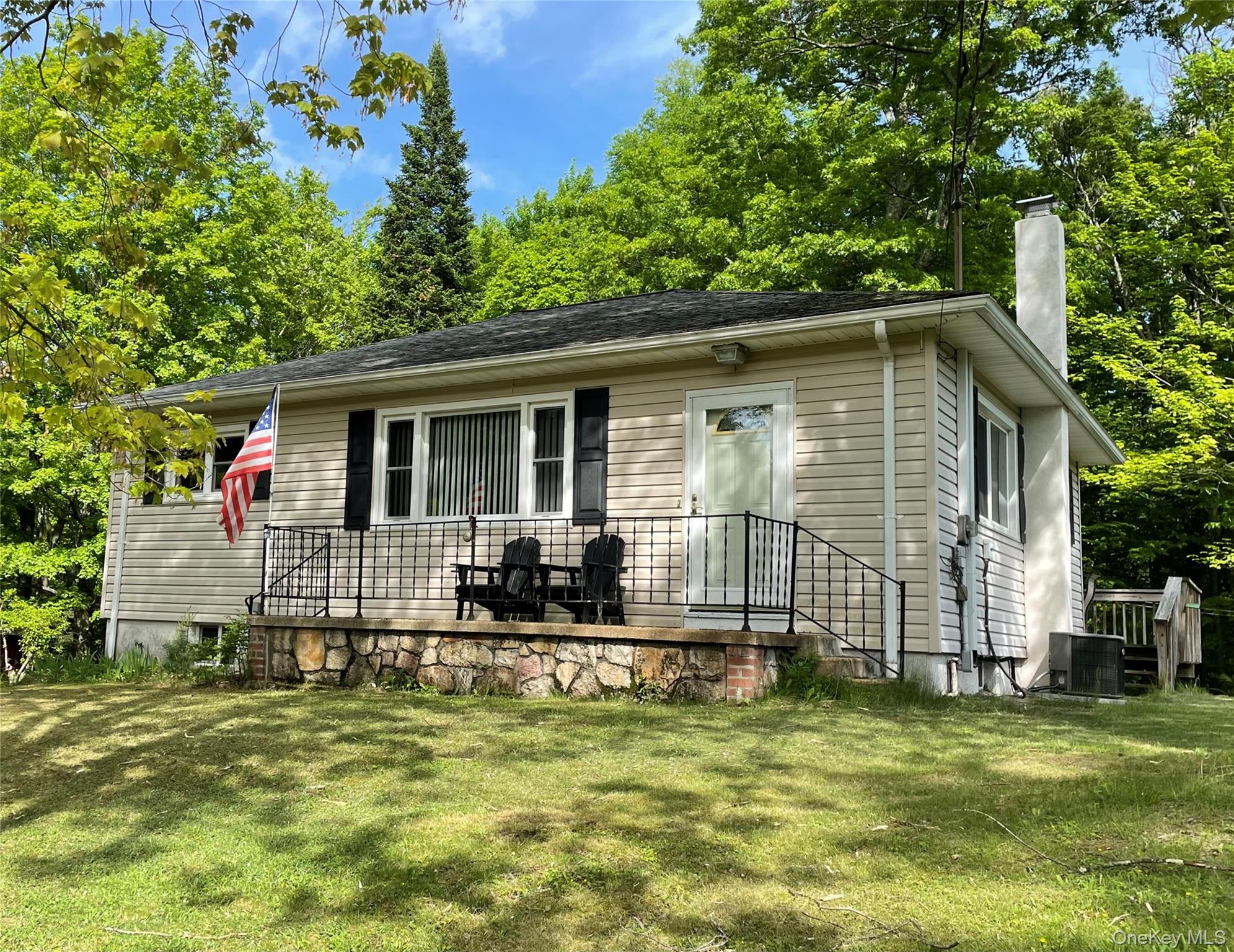 23 Red Barn Road, Pine Bush, NY 12566