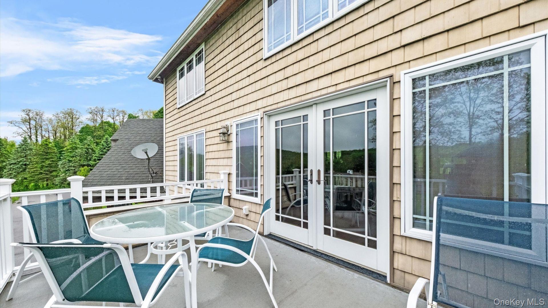 42 Blackstone Ridge, Holmes, NY 12531