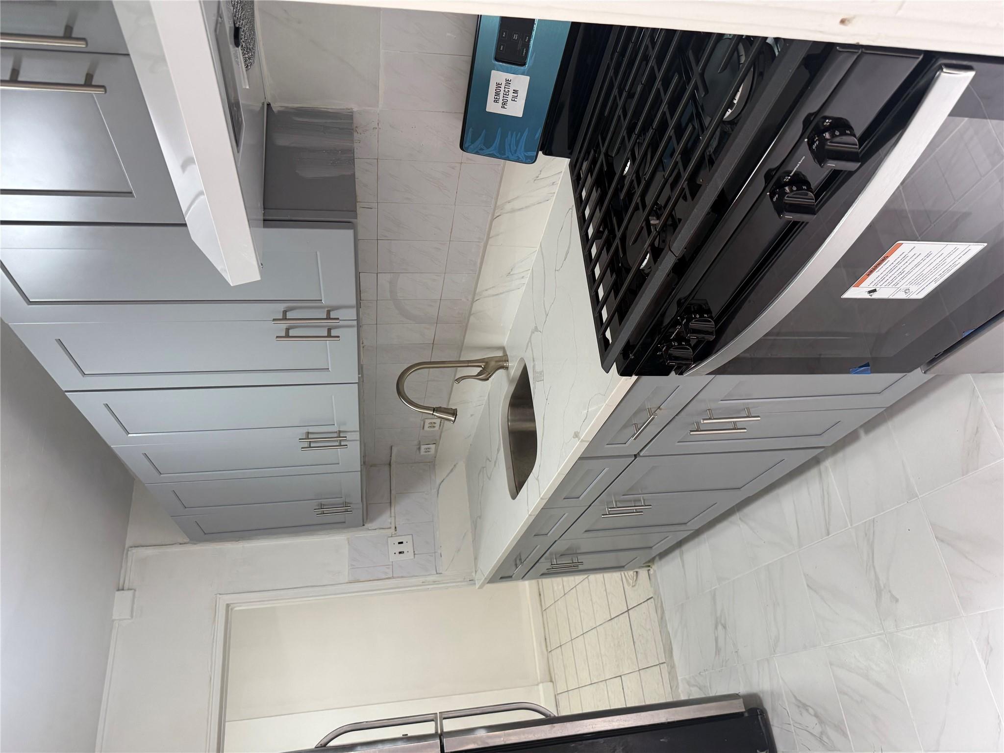 44-11 Macnish Street # 1E, Elmhurst, NY 11373